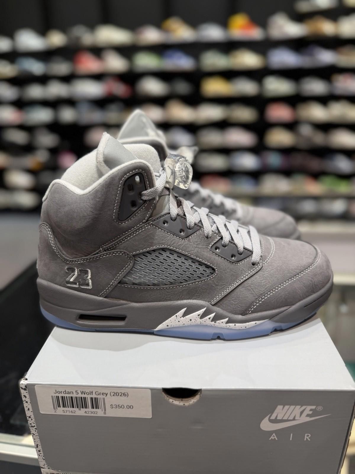 Jordan Brand Jordan Air Jordan 5 Retro DD0587-002 Wolf Grey Nubuck (10) Size US 10 / EU 43 - 1 Thumbnail