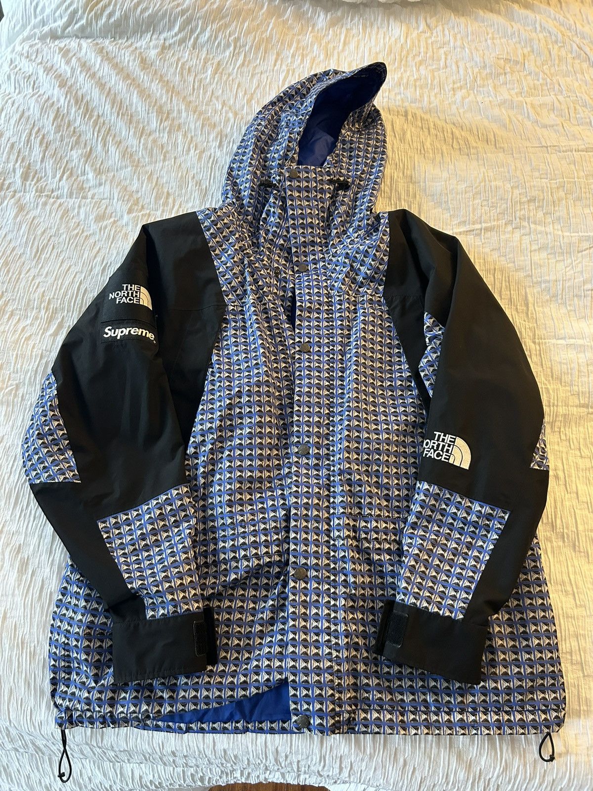 image of Supreme x The North Face Stud Mountain Light Jacket in Blue, Men's (Size XL)