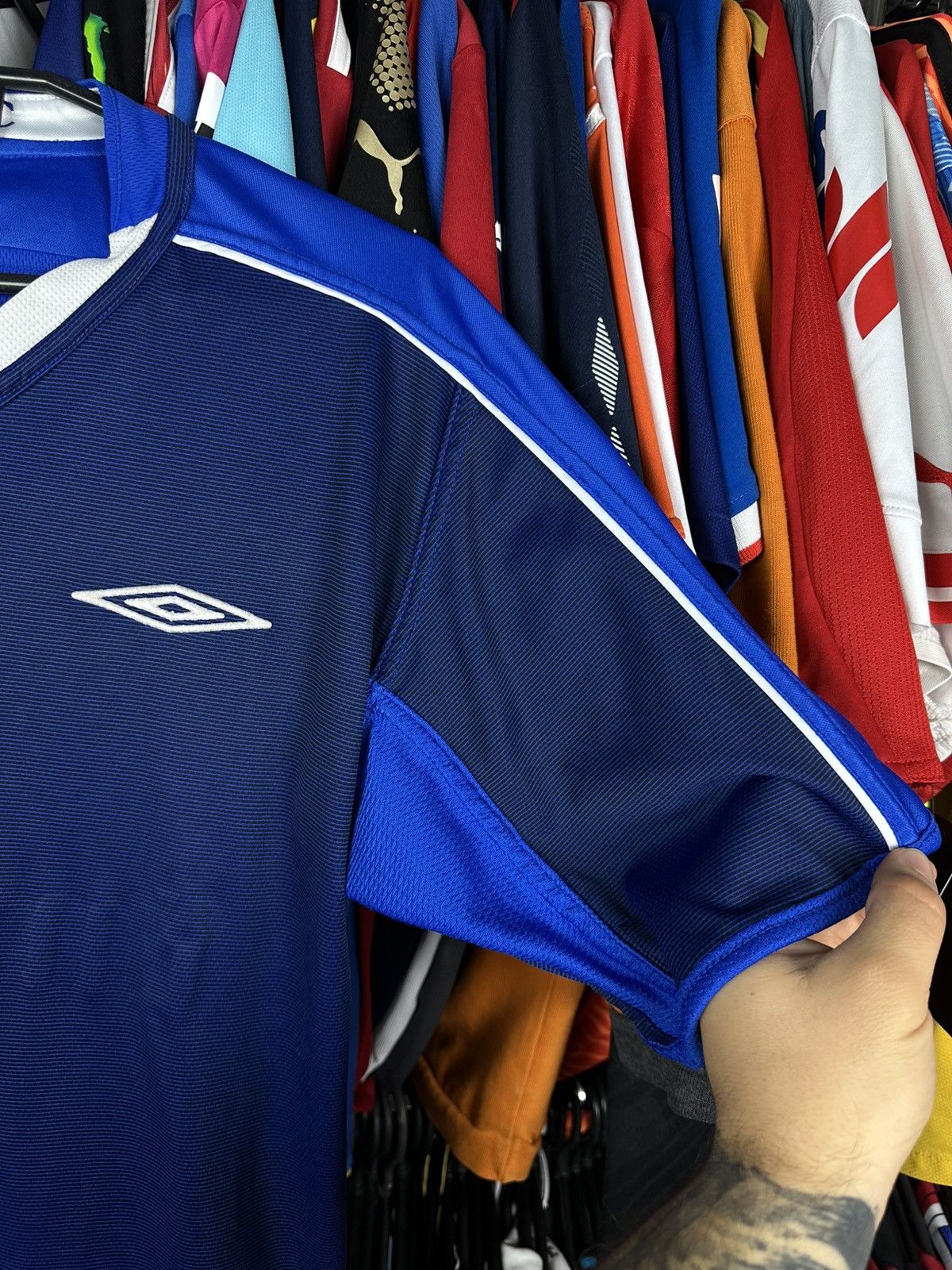 Umbro Chelsea 2003-05 Reversibl Football Shirt Soccer Jersey Umbro Size US M / EU 48-50 / 2 - 6 Thumbnail