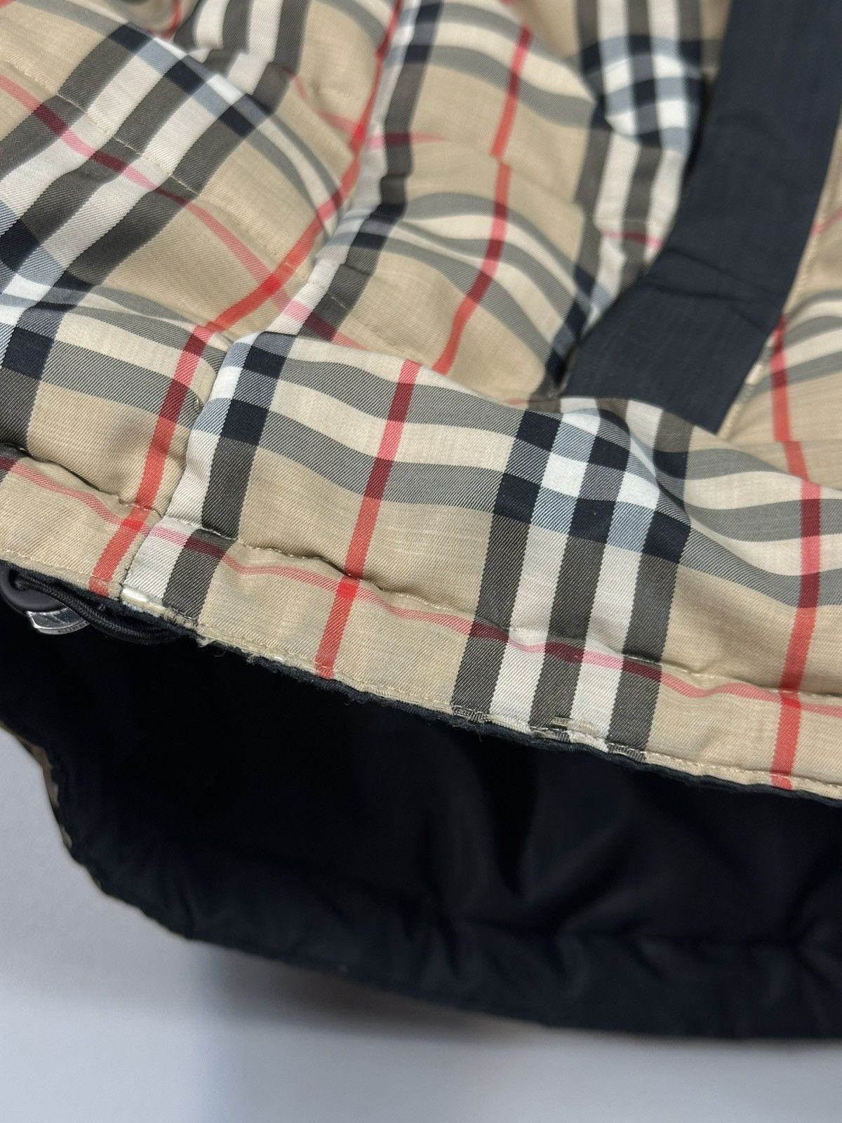 Burberry Burberry Reversible Nova Check Down Puffer Jacket Size US S / EU 44-46 / 1 - 16 Thumbnail
