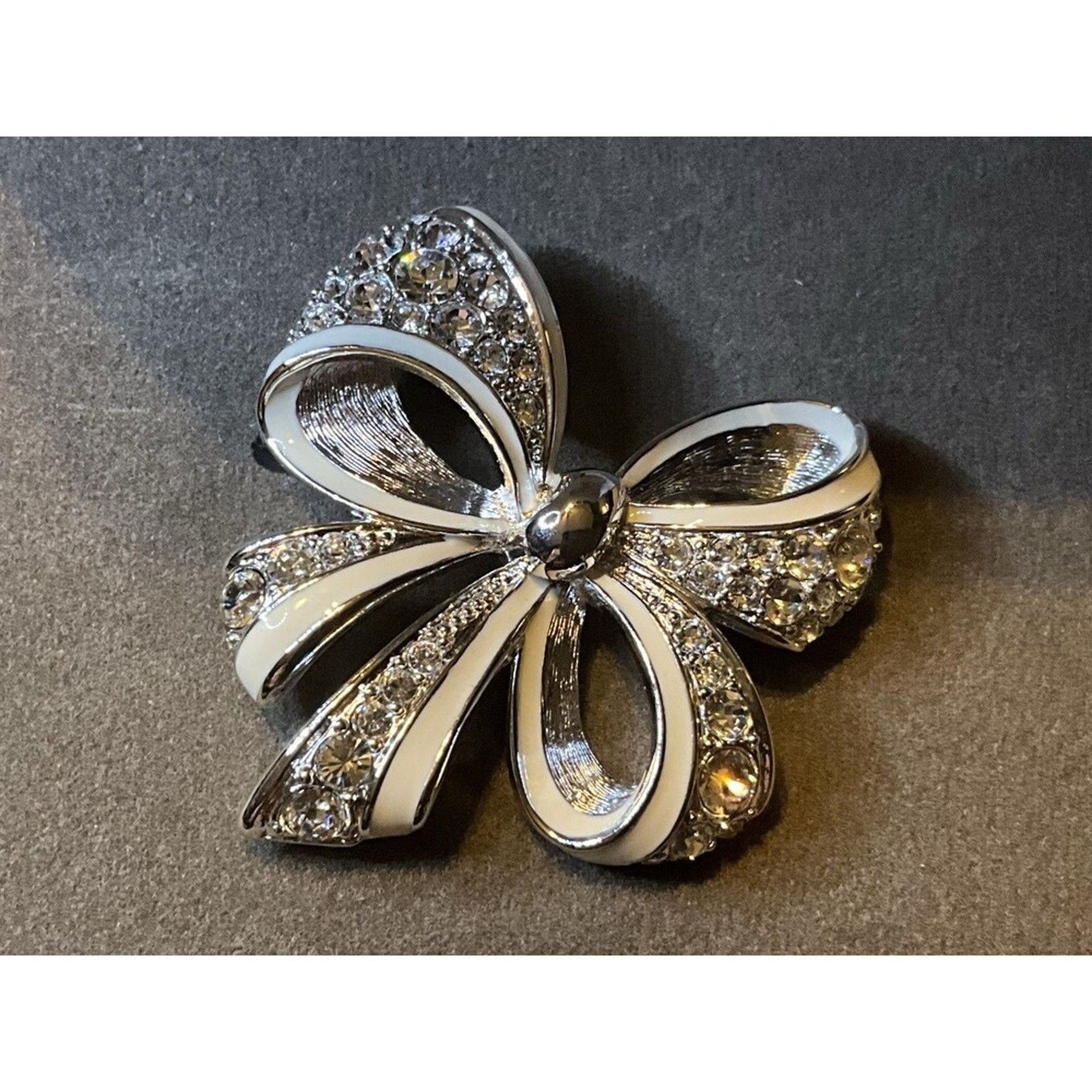 Other Nolan Miller Silver Tone with White Enamel Bow Brooch Size ONE SIZE - 2 Thumbnail
