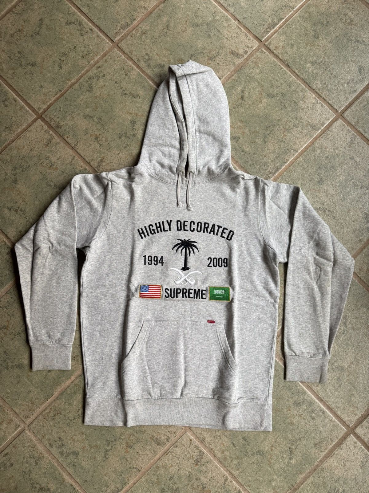 Supreme Supreme Highly decorated hoodie 2009 Size US M / EU 48-50 / 2 - 1 Thumbnail