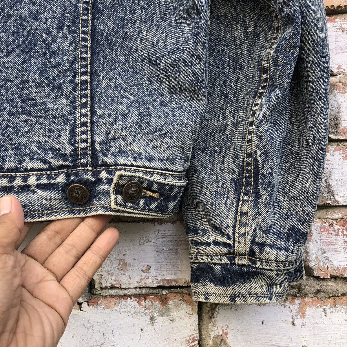 Vintage Vintage Denim Blue washed Lined Sherpa Jacket By Express Size US L / EU 52-54 / 3 - 12 Thumbnail