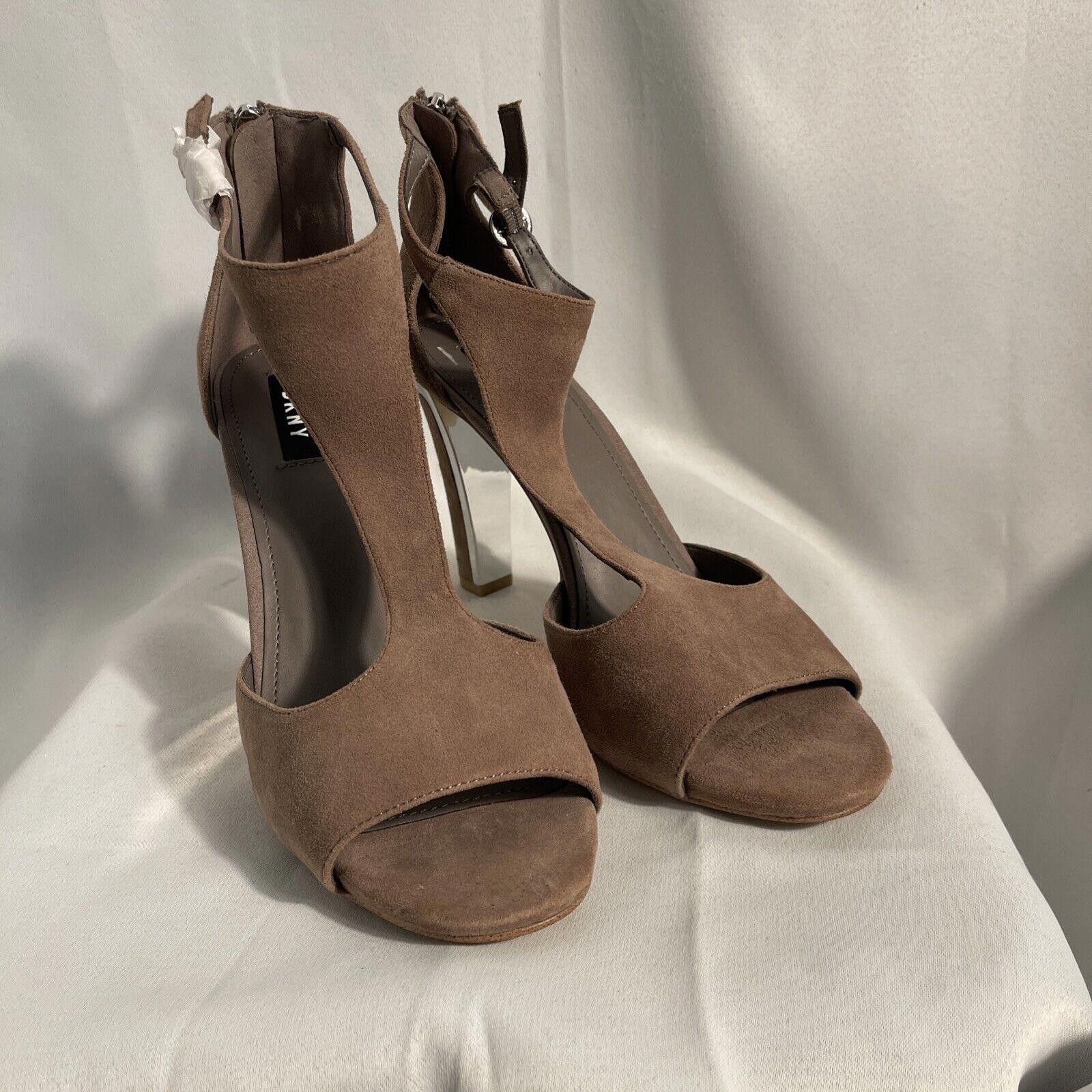 DKNY DKNY Silver/Beige Elegant Sandals sz 9.5 Size US 9.5 / IT 39.5 - 1 Thumbnail