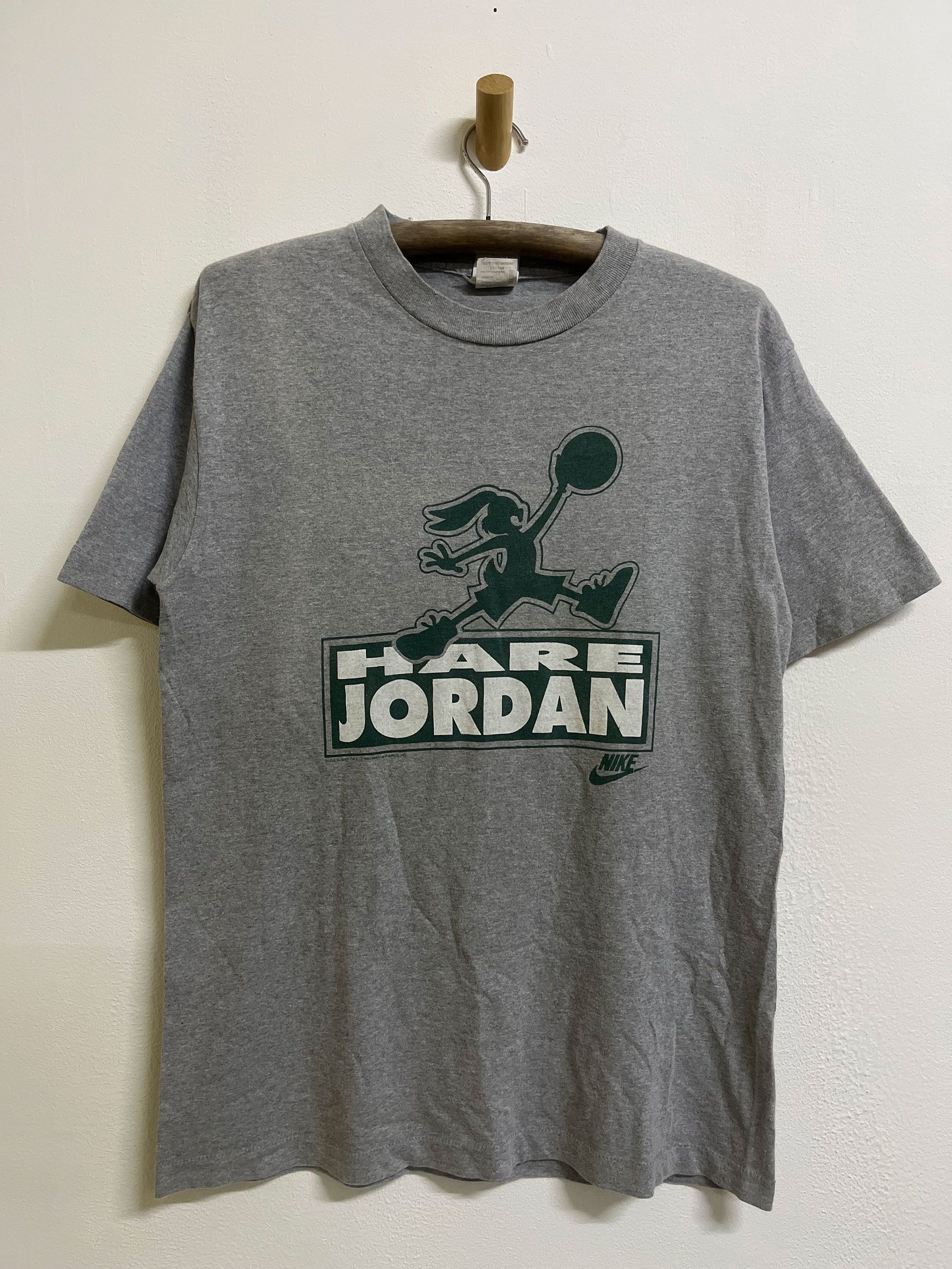 Sports Specialties Vintage Nike Jordan Bugs Bunny Warner Bros 90s Movie Film Size US L / EU 52-54 / 3 - 1 Thumbnail