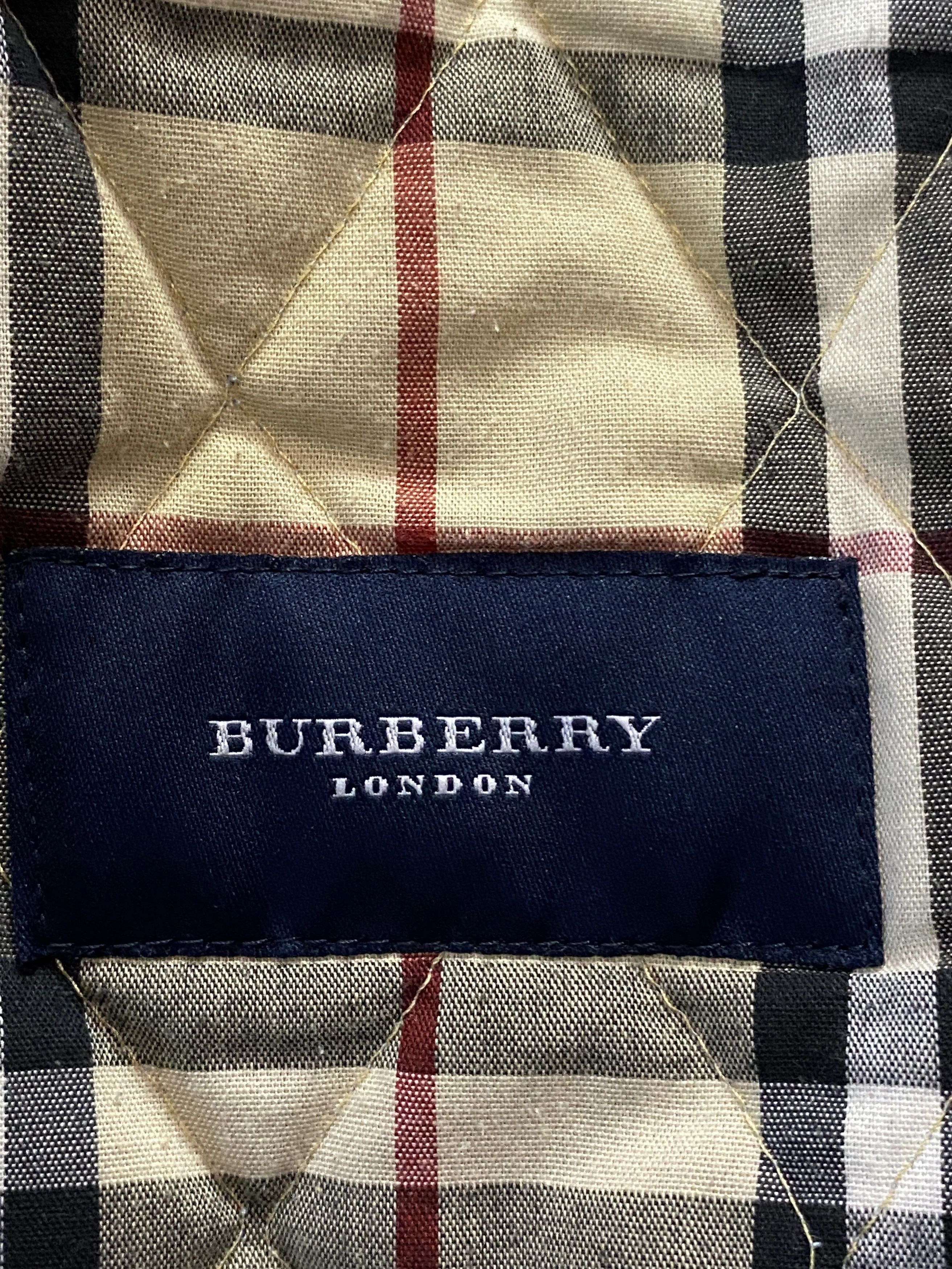 Burberry Burberry London Vintage Women's Quilted Jacket - S Size S / US 4 / IT 40 - 9 Thumbnail