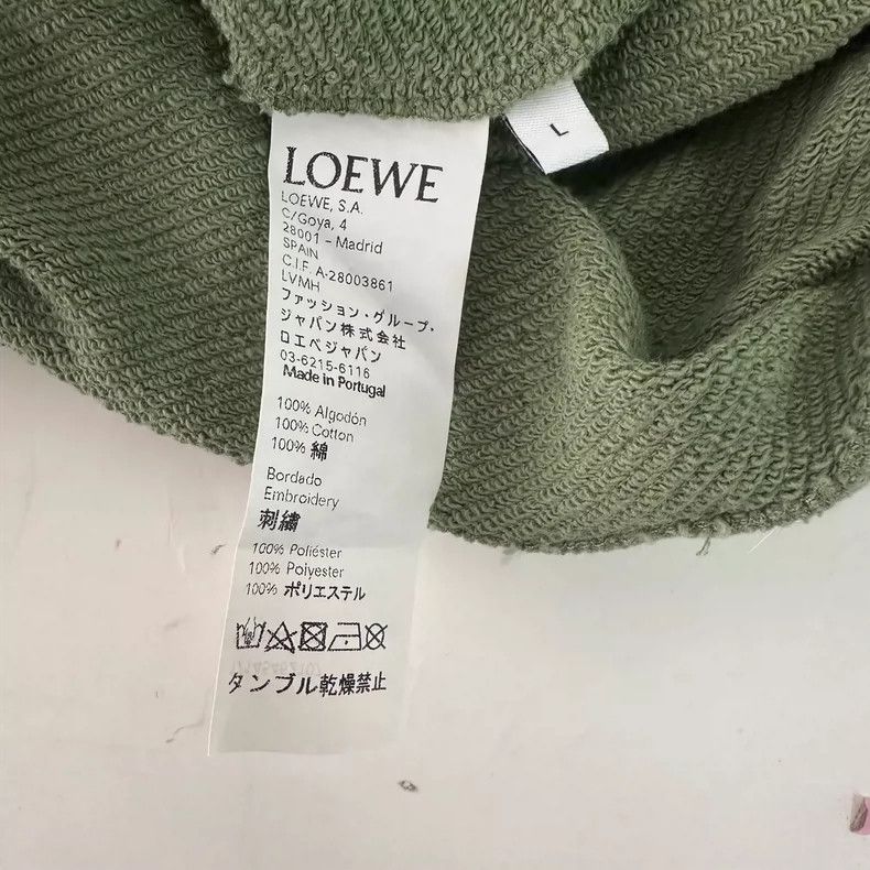 Loewe LOEWE Solid color round neck letter embroidered long sleev Size US L / EU 52-54 / 3 - 4 Thumbnail
