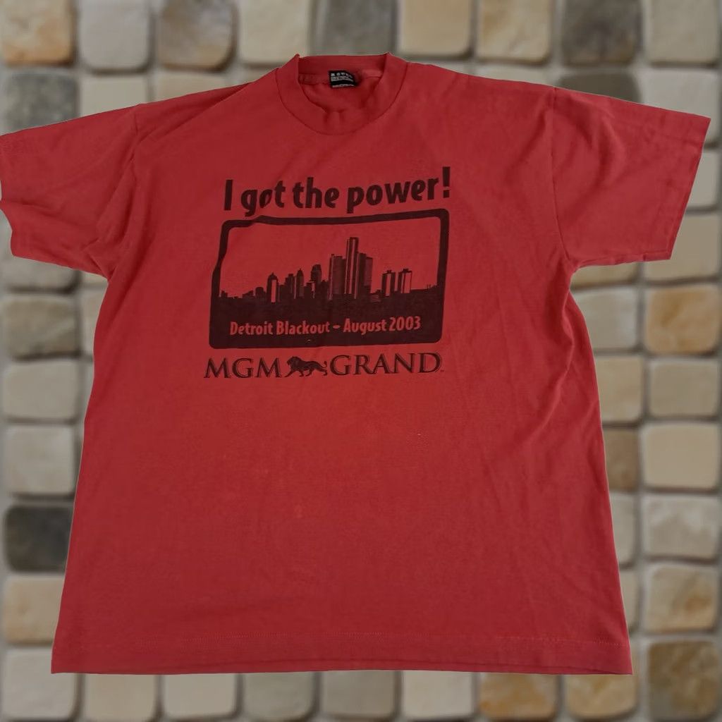 Fruit Of The Loom Vintage Detroit Blackout 2003 I Got the Power MGM Grand Single Stitch T-Shirt Size US XL / EU 56 / 4 - 1 Thumbnail