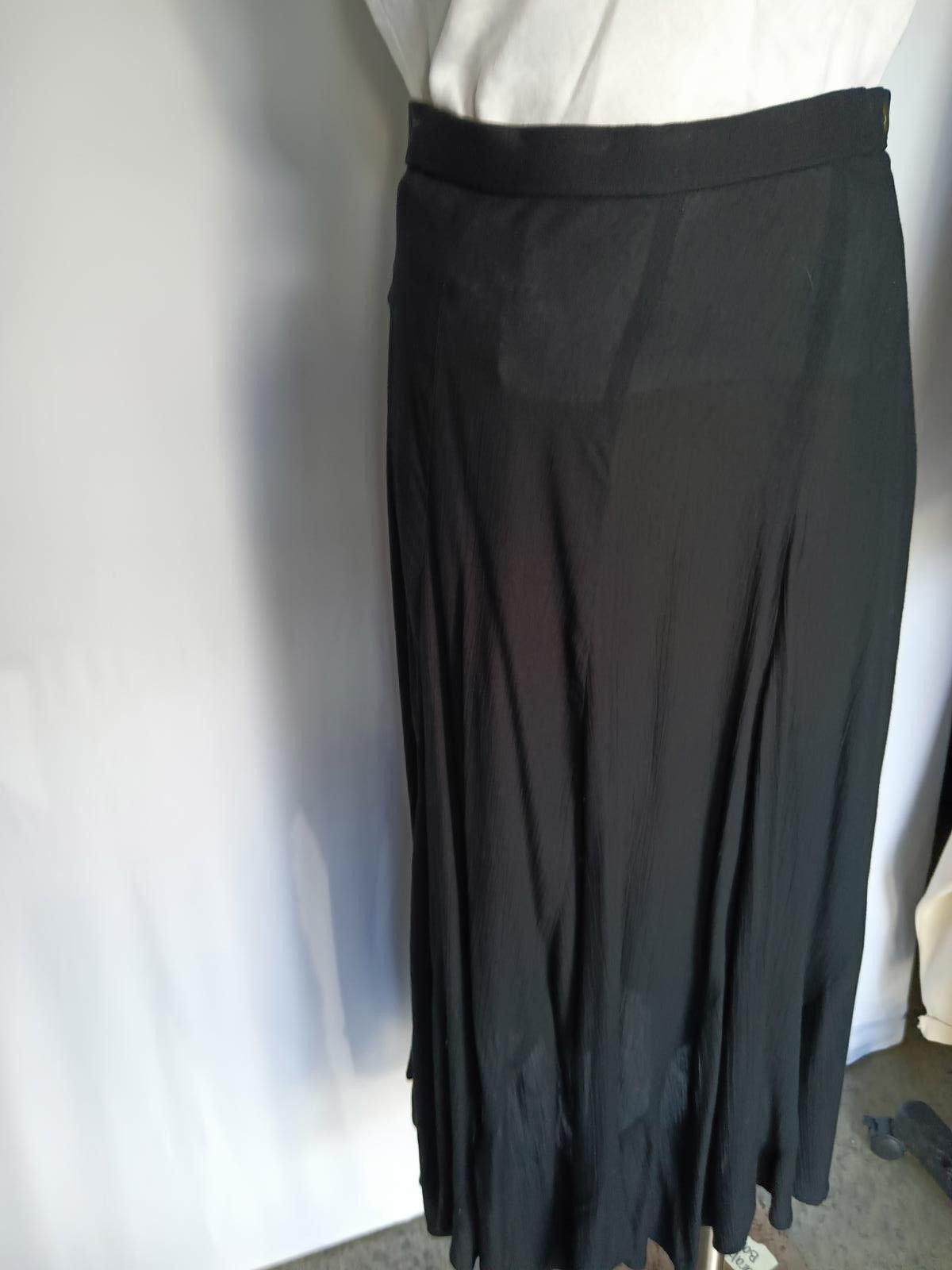 Designer Elegant Black Maxi Skirt - Size 10 Size 32" / US 10 / IT 46 - 2 Thumbnail