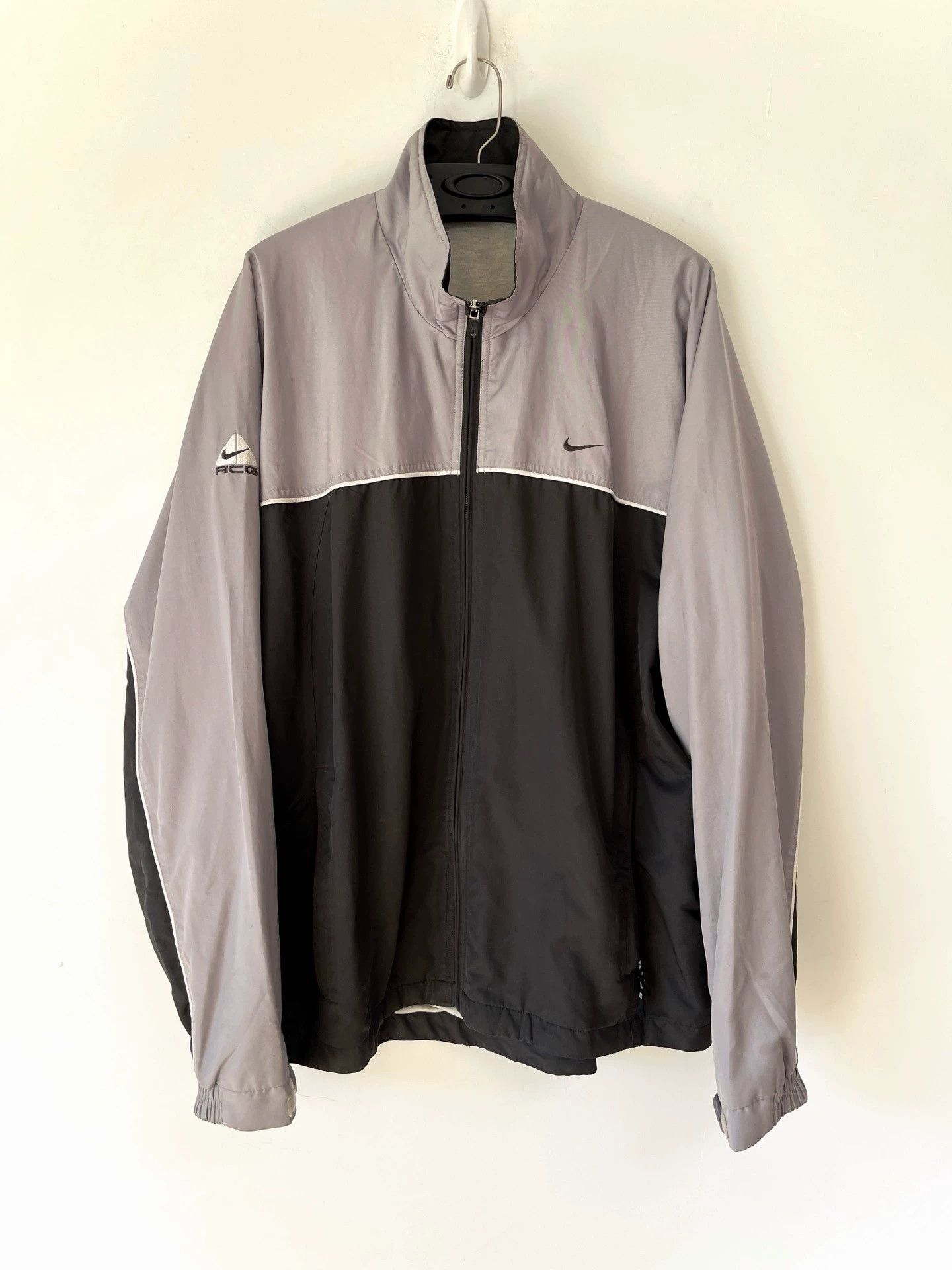 Nike Nike ACG Vintage 00ss White Tag Nylon Jacket XL Size US XL / EU 56 / 4 - 1 Thumbnail