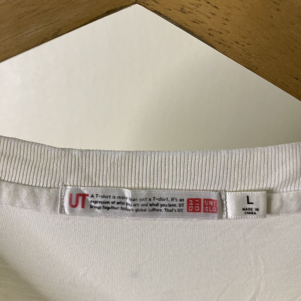 Anime × One Piece × Uniqlo One Piece Romance Dawn For The New World Anime Tee Size US M / EU 48-50 / 2 - 4 Thumbnail