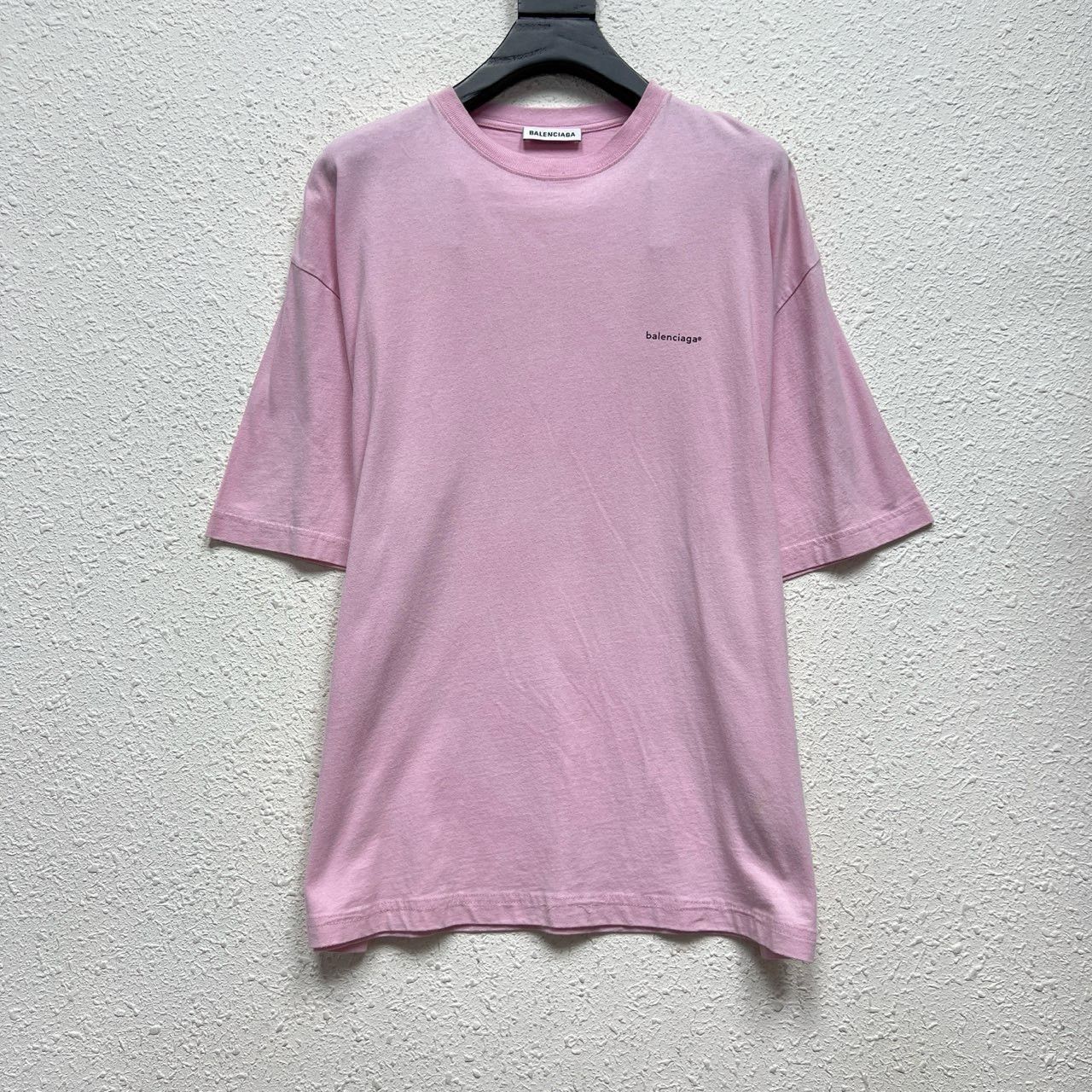 Balenciaga Balenciaga Small Logo Pink Short-Sleeve Size S / US 4 / IT 40 - 1 Thumbnail