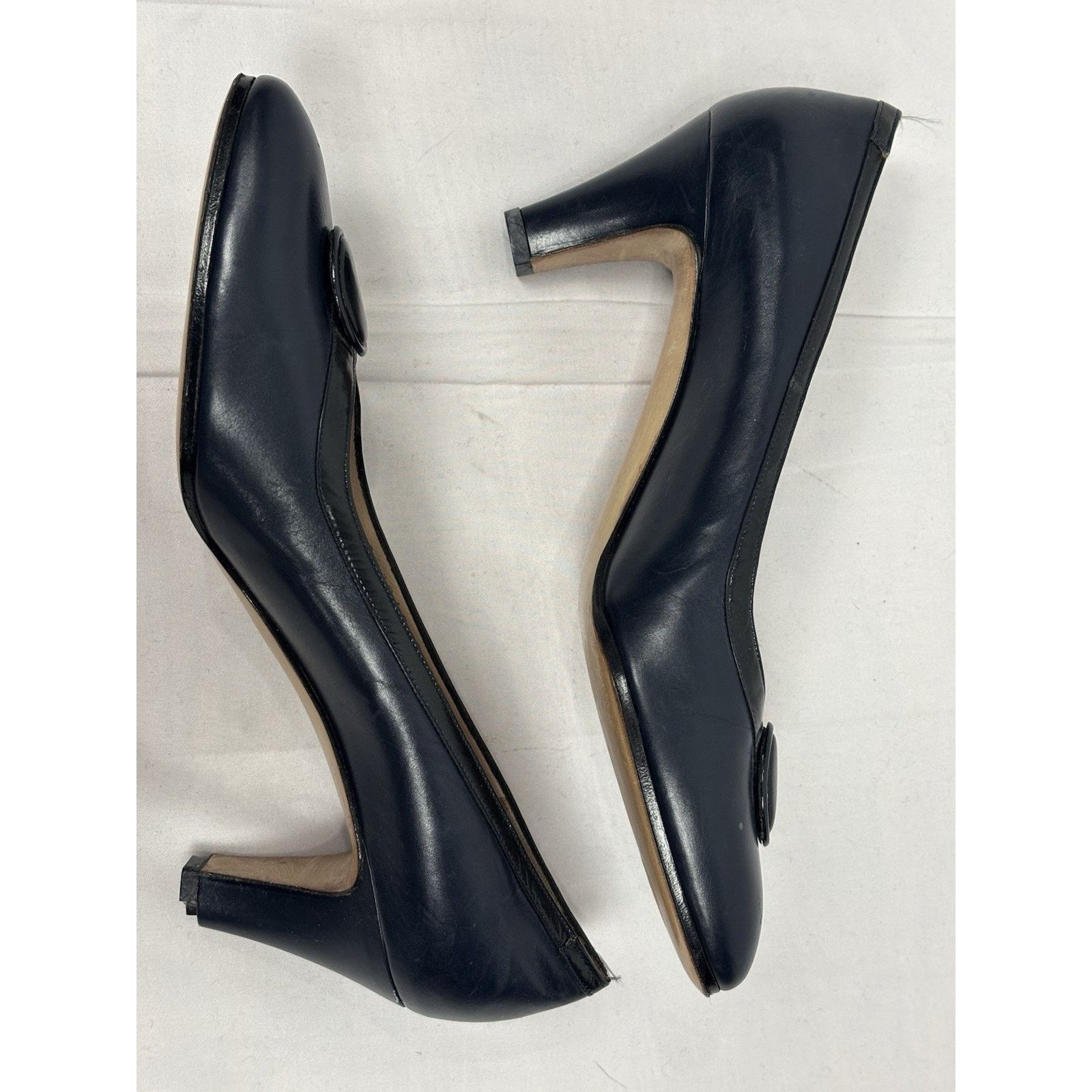 Salvatore Ferragamo Salvatore Ferragamo Navy Women’s 6.5 AAA Leather Buckle Heel Size US 6.5 / IT 36.5 - 9 Thumbnail
