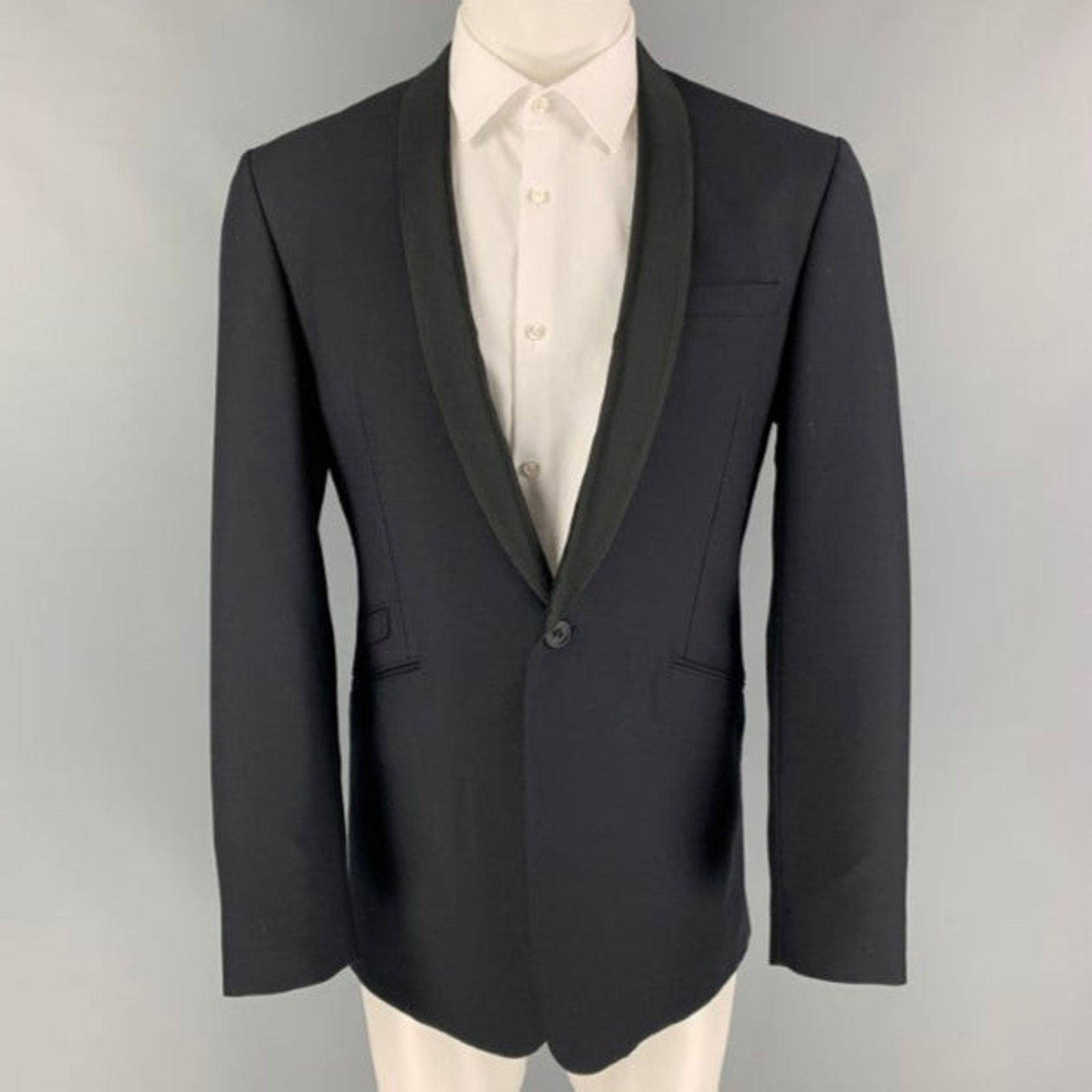 Aquascutum AQUASCUTUM Size 40 Black Wool Silk Shawl Collar Sport Coat Size 40R - 1 Thumbnail