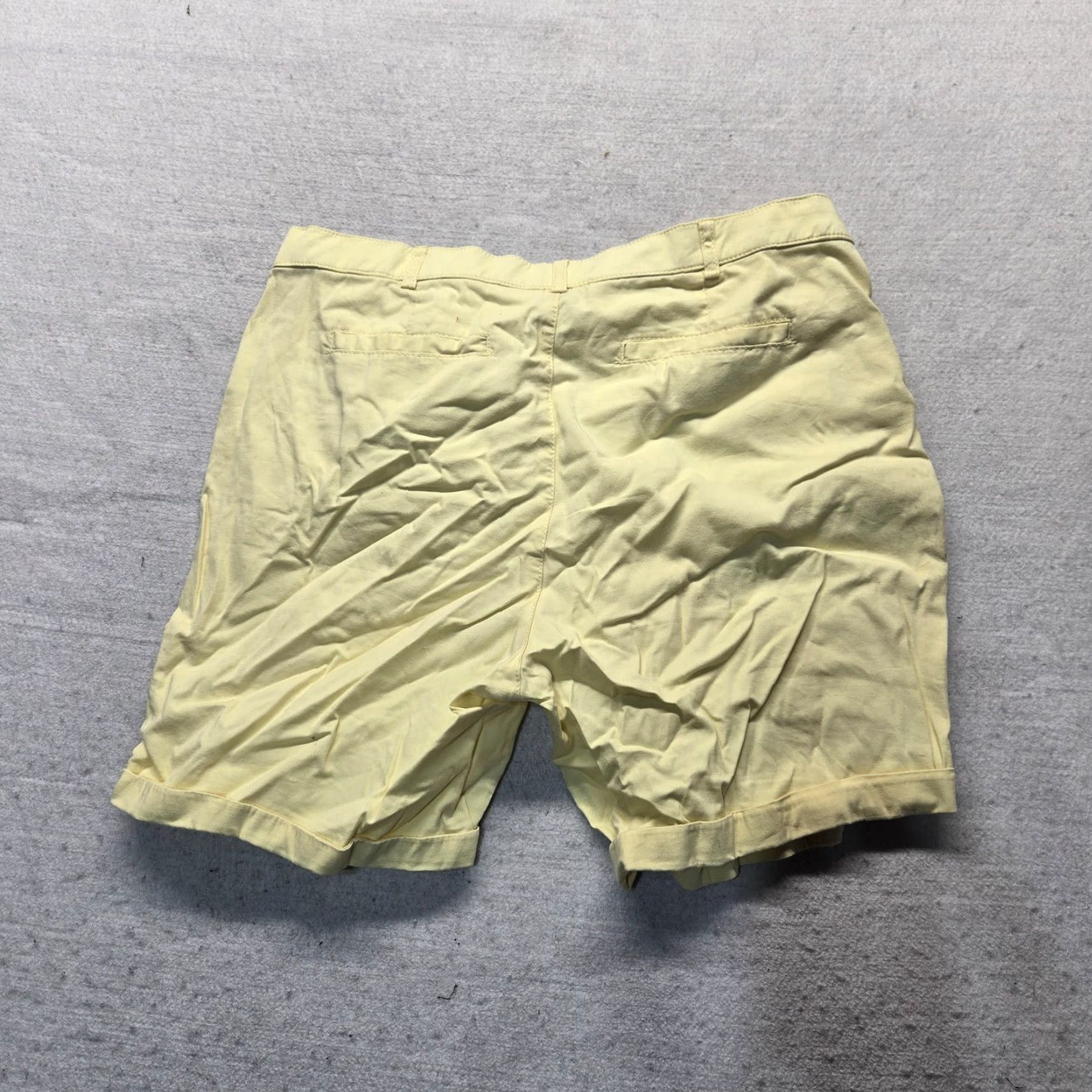 Vintage Counterparts Solid Yellow Stretch Shorts Adult Women's Size 4 Size 27" / US 4 / IT 40 - 7 Thumbnail
