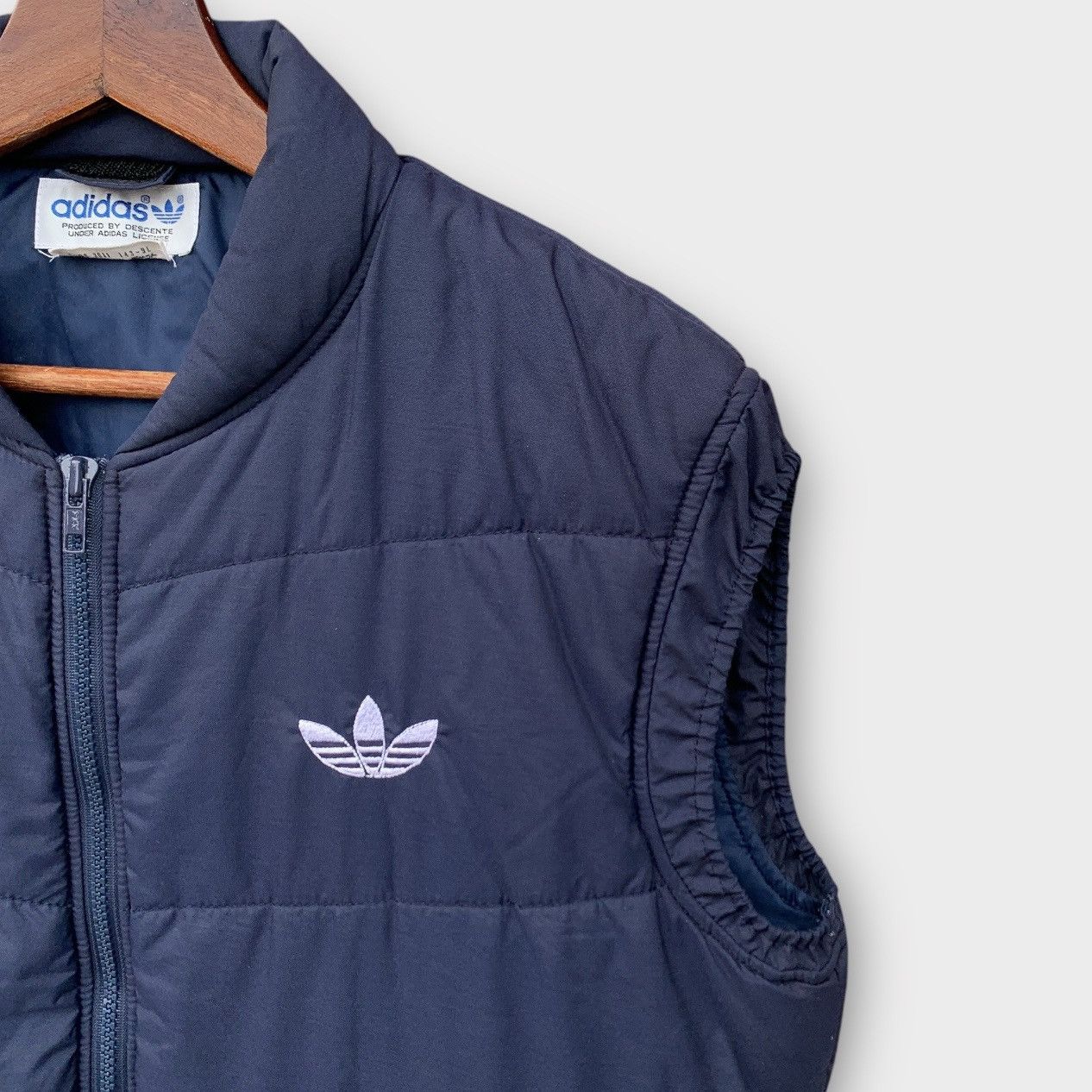 Adidas Vintage 1980s Adidas Nylon Puffer Vest Jacket Size US M / EU 48-50 / 2 - 5 Thumbnail