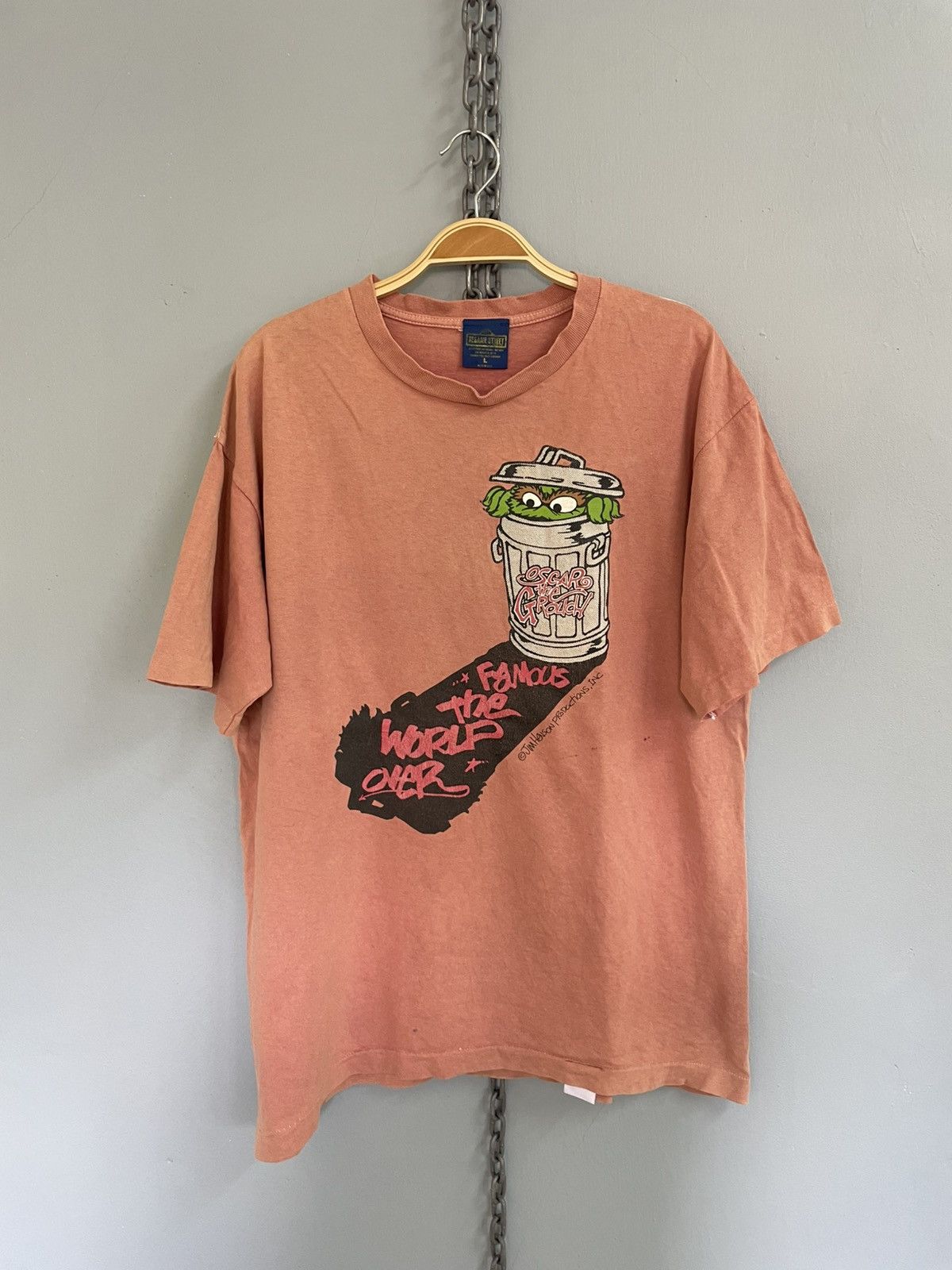 Cartoon Network Vintage 90s Sesame Street sun faded t shirt Size US L / EU 52-54 / 3 - 1 Thumbnail