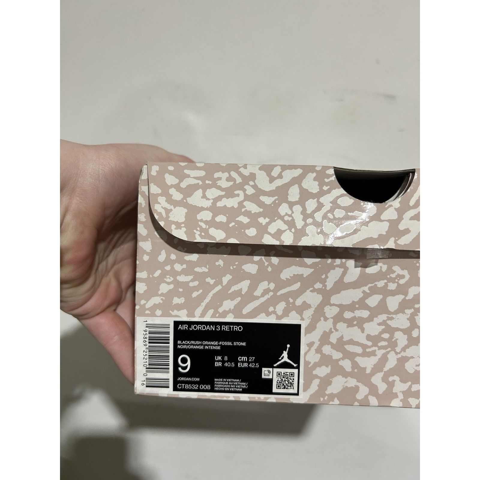 Jordan Brand JORDAN 3 DESERT ELEPHANT SIZE 9 PREOWNED Size US 9 / EU 42 - 7 Thumbnail