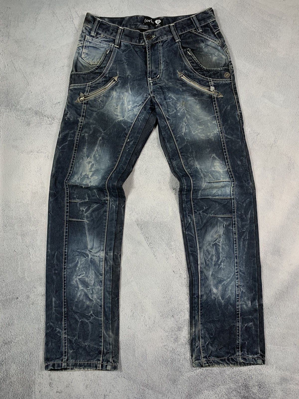 Japanese Brand Vintage Y2K Japanese faded denim jeans streetwear size 32x34 Size US 32 / EU 48 - 1 Thumbnail
