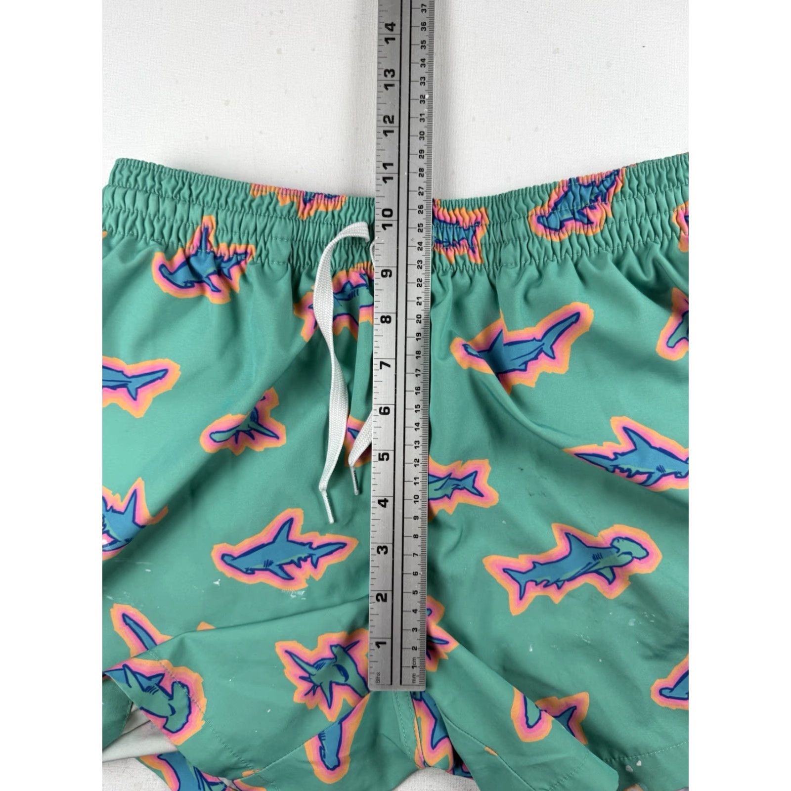 Chubbies Chubbies Swim Trunk Mens M The Apex Teal Hammerhead Sharks Beach Vacation Summer Quick Dry Pockets Drawstring Elastic Waist Lined Scrubbed Stains Size US 31 - 7 Thumbnail