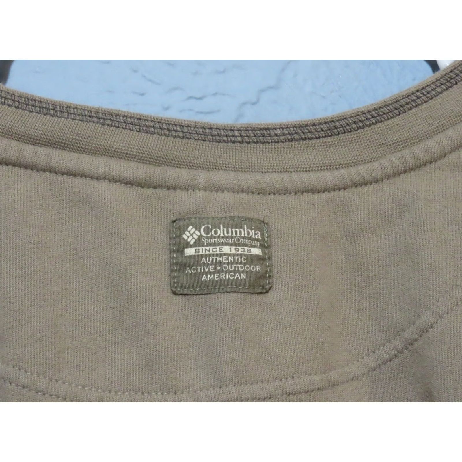 Vintage Columbia Sweatshirt Pullover 4XL Mens Tan Cotton Blend Long Sleeve Solid Regular Size 4XL Men’s Pullover Sweatshirt Size US XXL / EU 58 / 5 - 7 Thumbnail