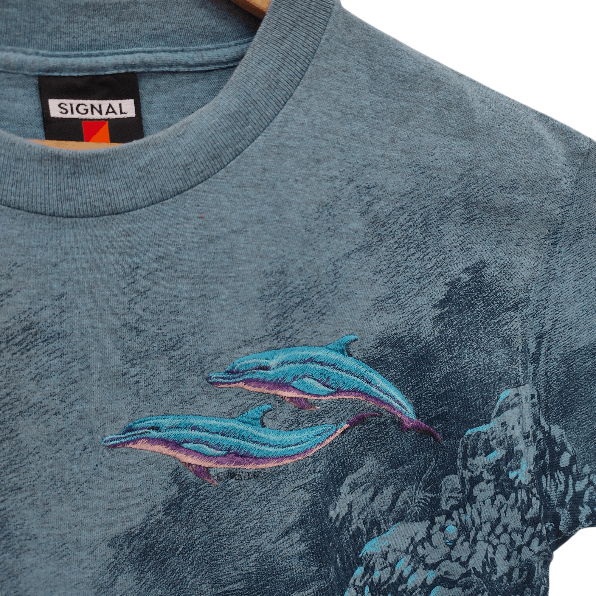 Signal Sport 90s Dolphins Coral Whale Angel Fish Animal Ter Size US M / EU 48-50 / 2 - 3 Thumbnail