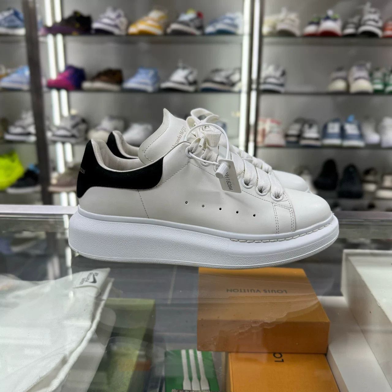 Alexander McQueen Alexander McQueen Black Tail White Sneakers Size US 6.5 / IT 36.5 - 1 Thumbnail