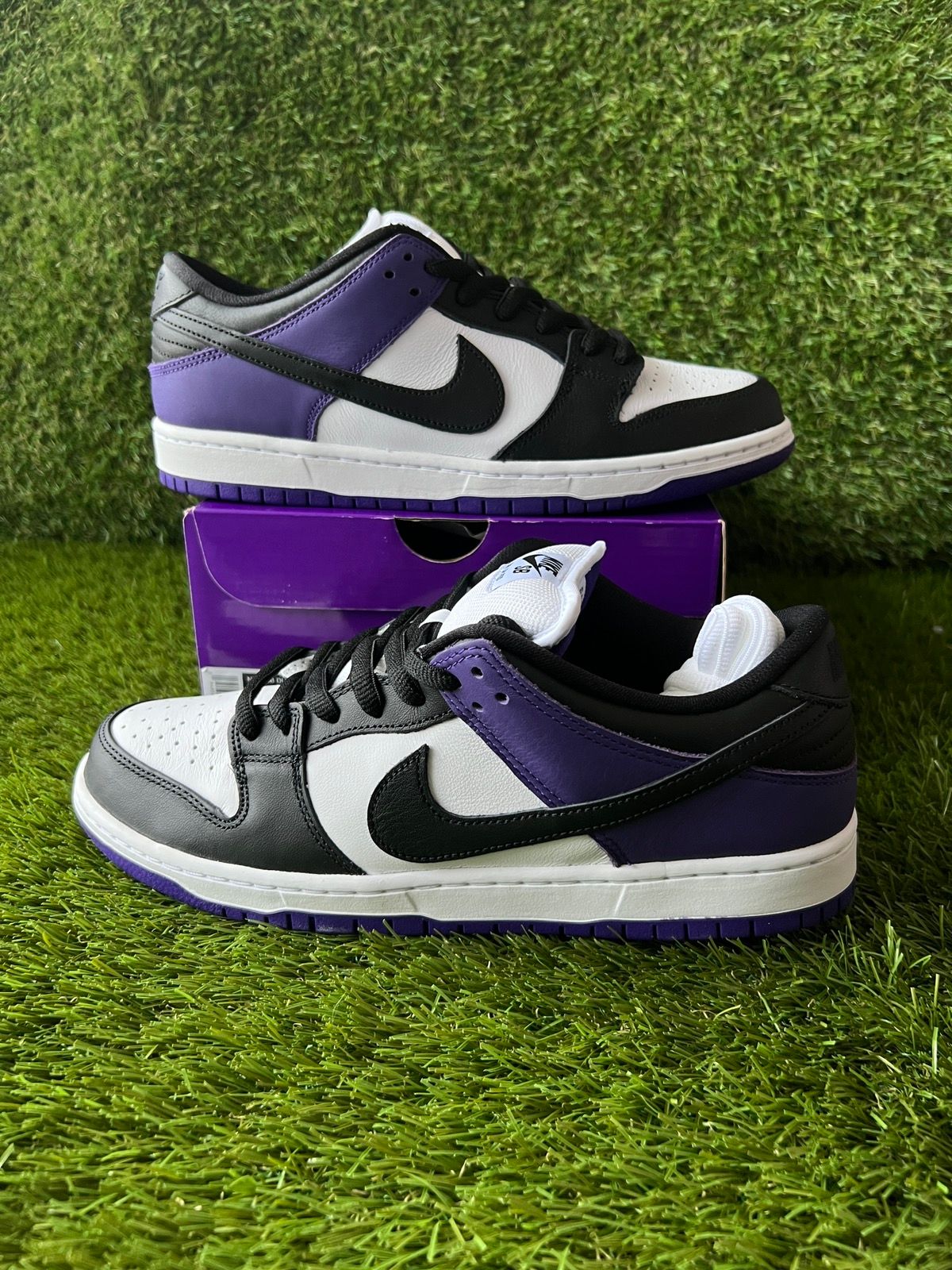 Pre-owned Nike Dunk Sb Low Court Purple Shoes In Black