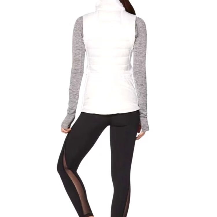 Lululemon Lululemon Down For A Run Quilted Puffer Vest Running Jacket Womens Small 4 White Size S / US 4 / IT 40 - 3 Thumbnail