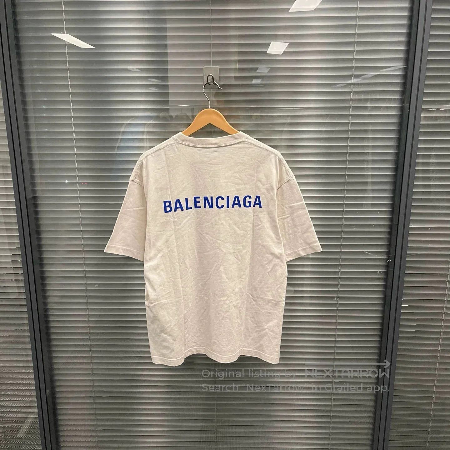 Balenciaga Beige Short-Sleeve Oversized T-Shirt XS. Size US XS / EU 42 / 0 - 2 Thumbnail
