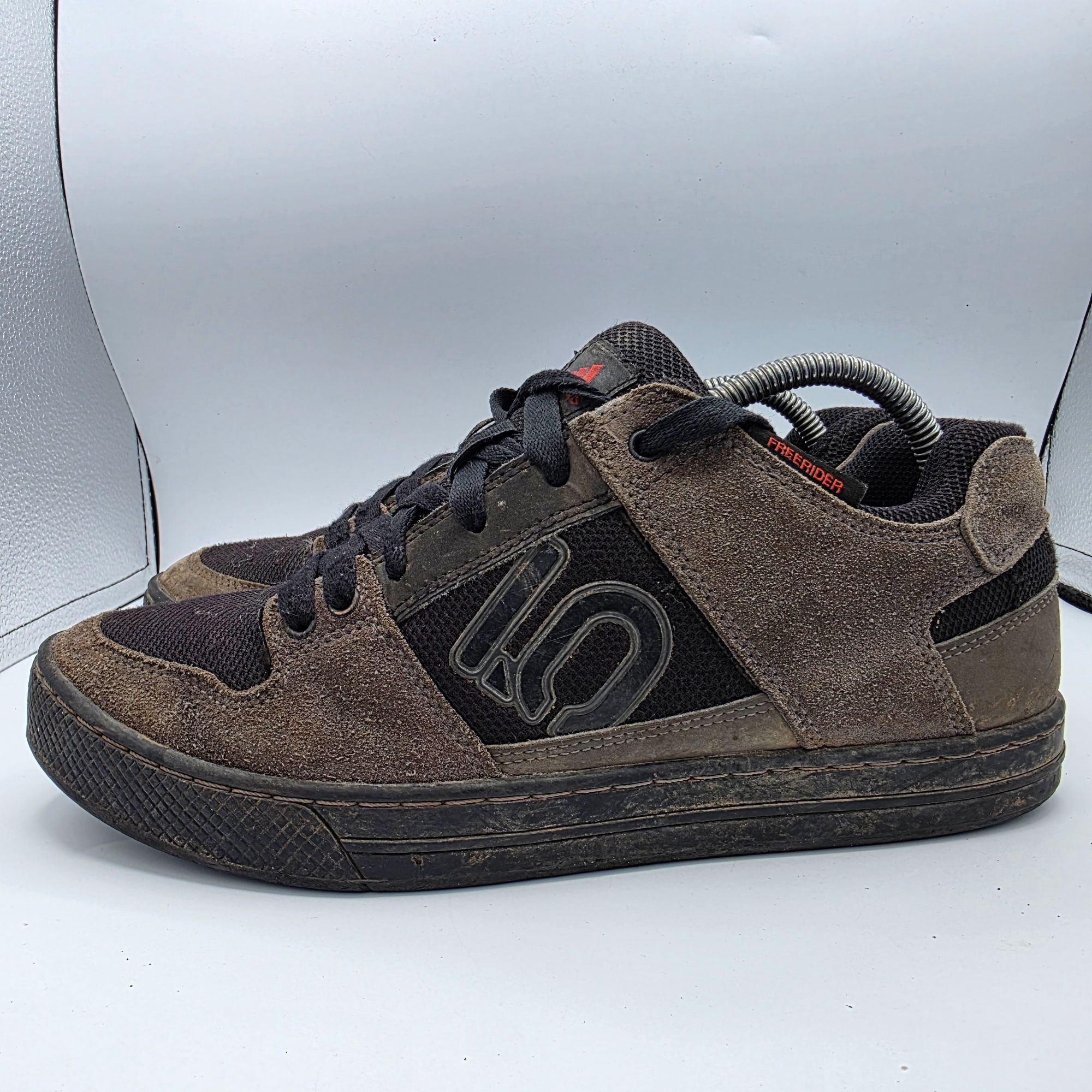 Adidas Five Ten Freerider Shoes Mens Size 10 Gray Black Mountain Bi Size US 10 / EU 43 - 13 Thumbnail