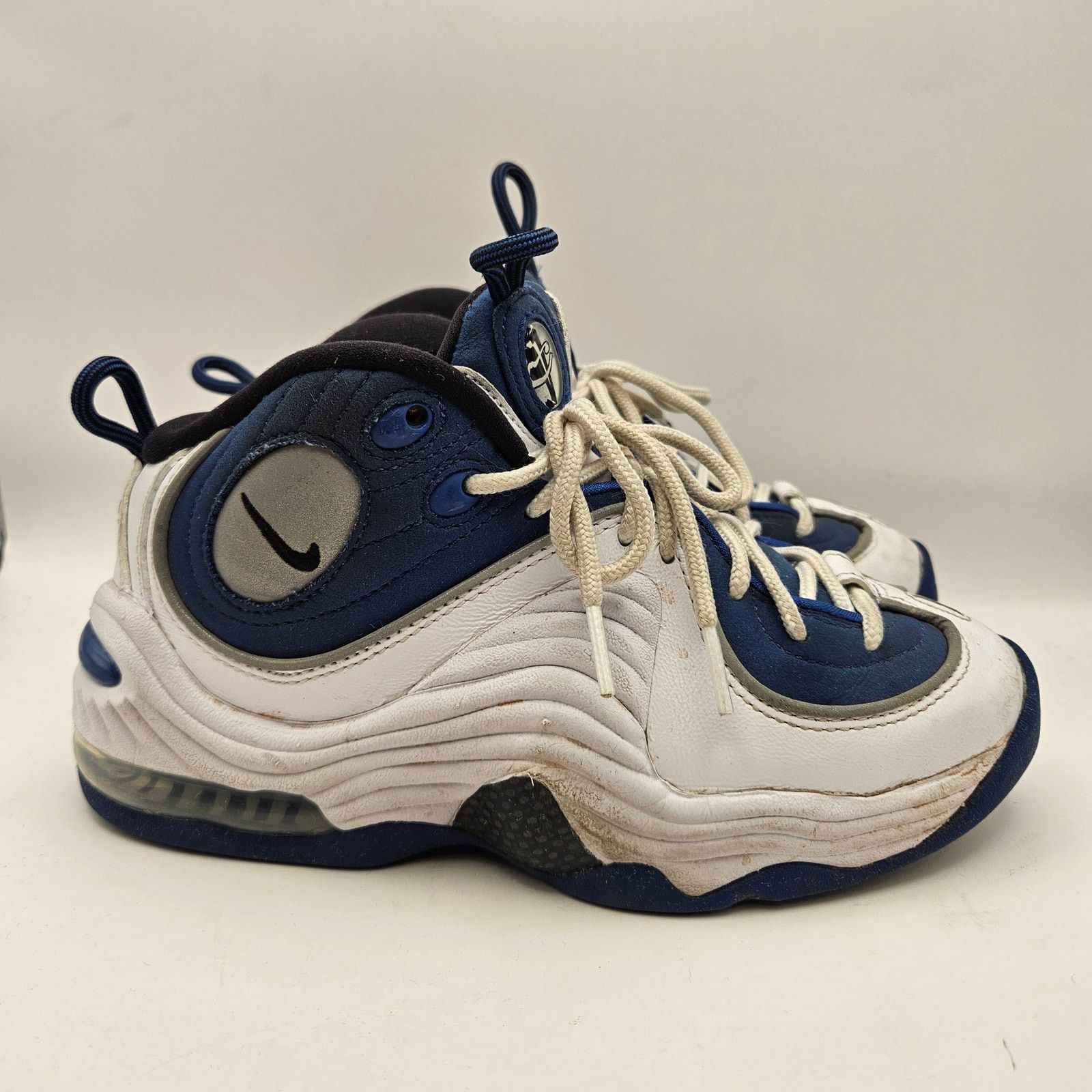 Nike NIKE MEN'S 4 AIR PENNY 2 ATLANTIC BLUE FN4438-400 USED Size US 5 / EU 37 - 4 Thumbnail