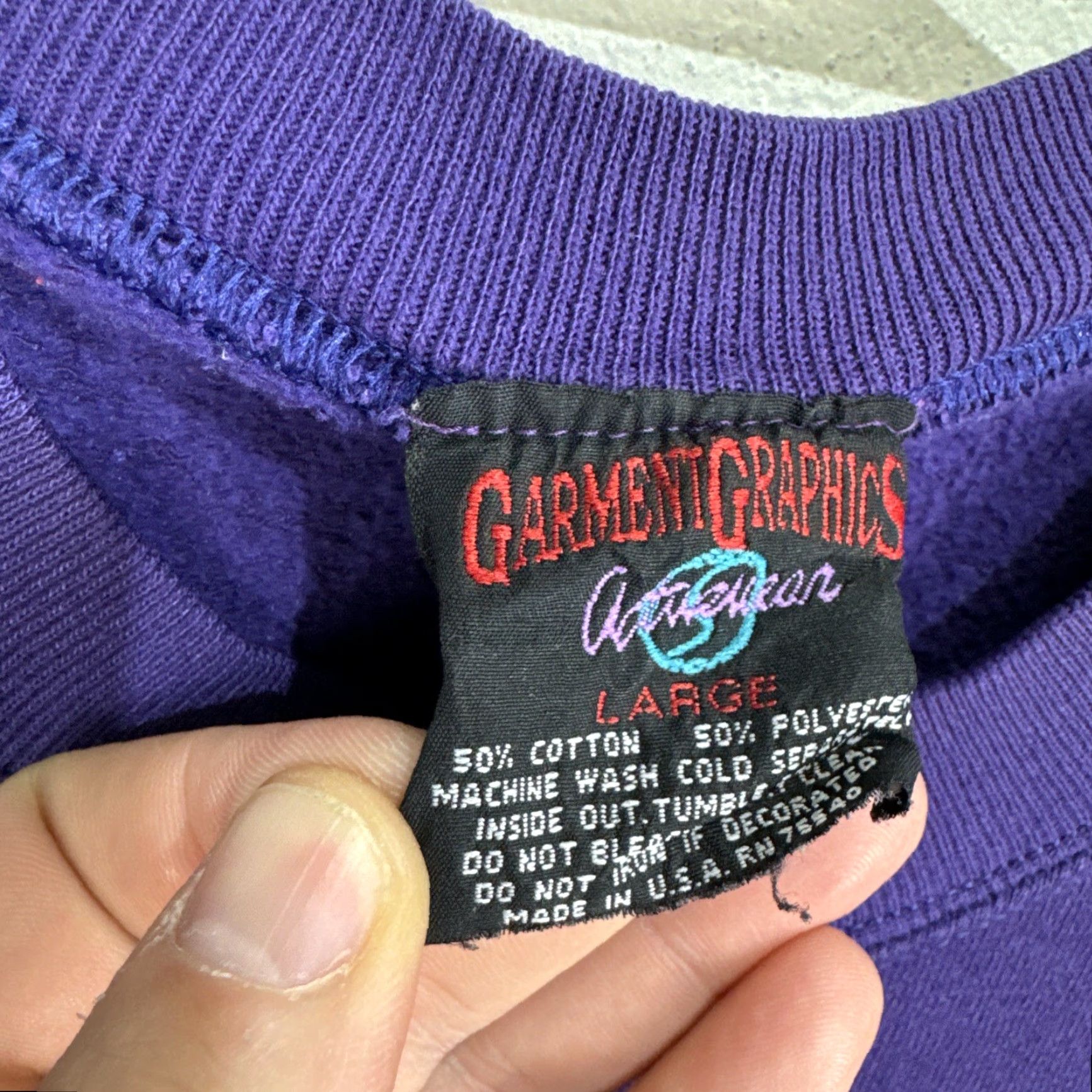 Vintage VINTAGE Garment Graphics Tweety Bird Crewneck Sweatshirt Large Purple Sweatshirt Unisex Adults Graphic Print Pullover Crew Neck Shirt Size US L / EU 52-54 / 3 - 2 Thumbnail