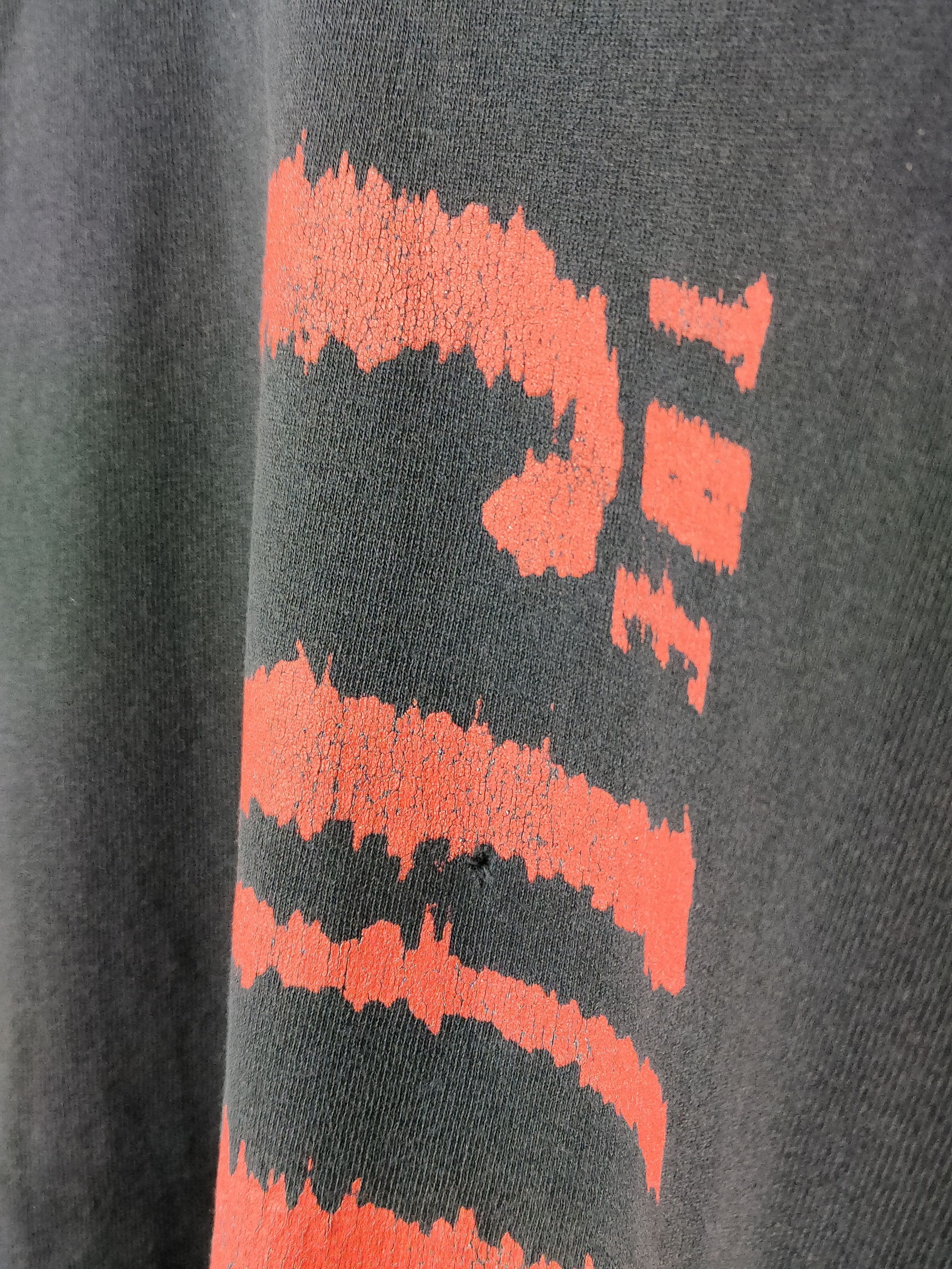 The Cure × Vintage The Cure vintage Y2K 2008 tour t shirt Size US M / EU 48-50 / 2 - 4 Thumbnail