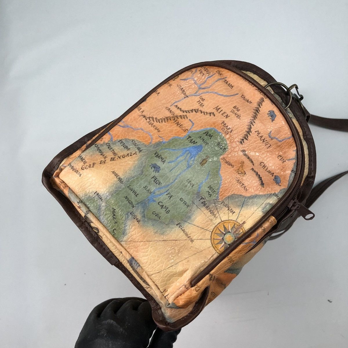 Kansai Yamamoto KANSAI YAMAMOTO MAP PRINTED SMALL TRAVEL COOLER BAG Size ONE SIZE - 3 Thumbnail