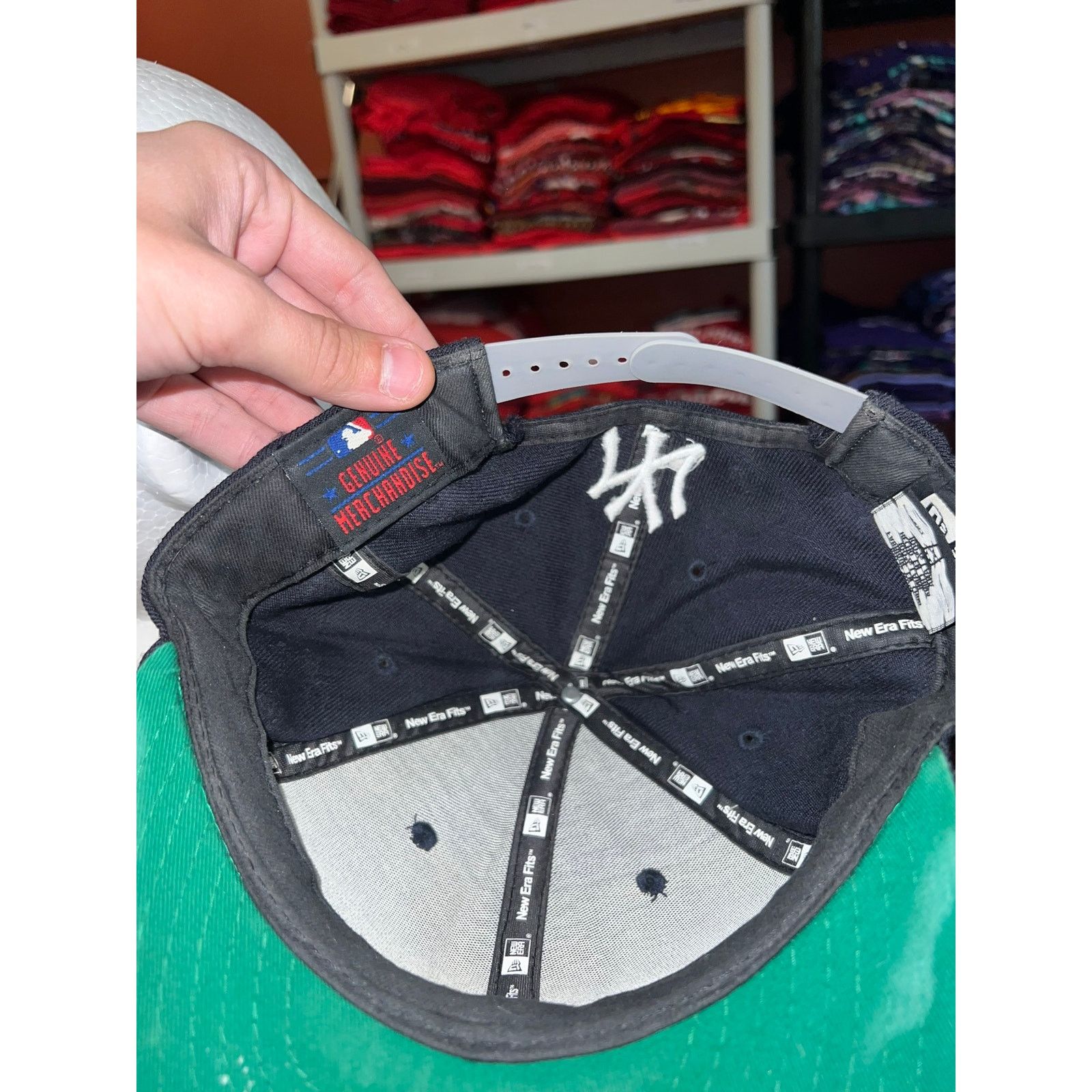 New Era New Era New York Yankees Snapback Hat Cap MLB Baseball Worn Size ONE SIZE - 8 Thumbnail