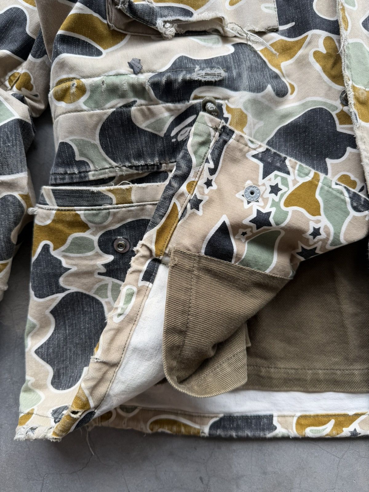Bape Vintage 90s-00s Bape M65 style 1st camo military jacket Size US M / EU 48-50 / 2 - 12 Thumbnail
