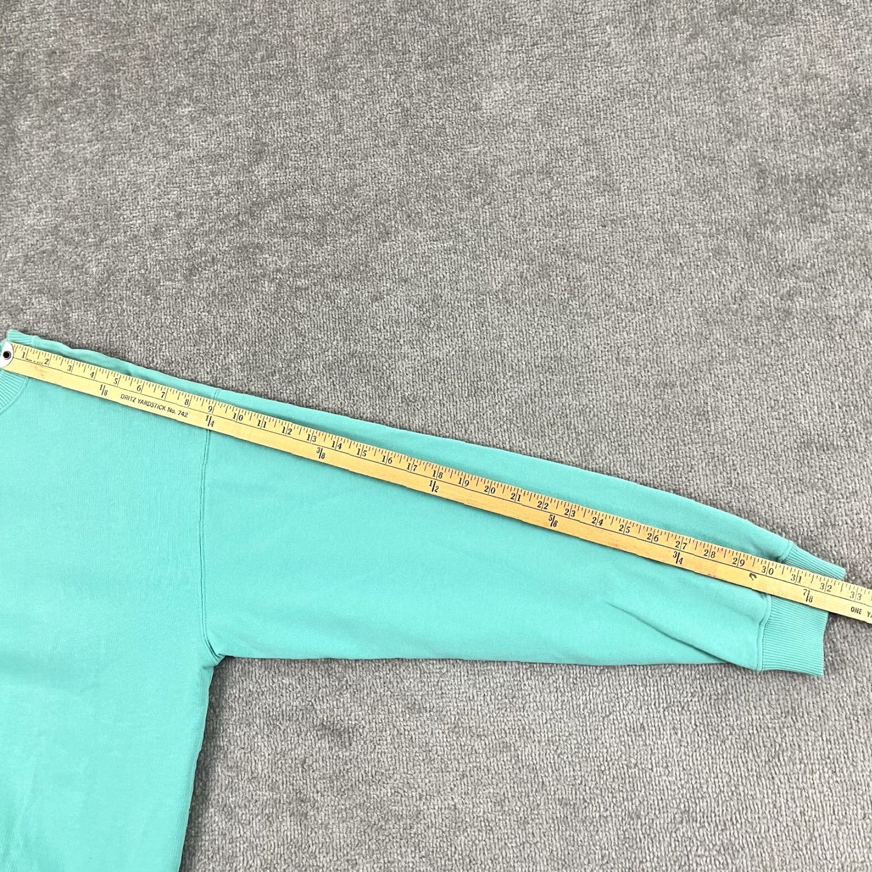 Vintage Futur Sweatshirt Adult Mens Large Mint Green Art Silhouette Crew Size US L / EU 52-54 / 3 - 7 Thumbnail