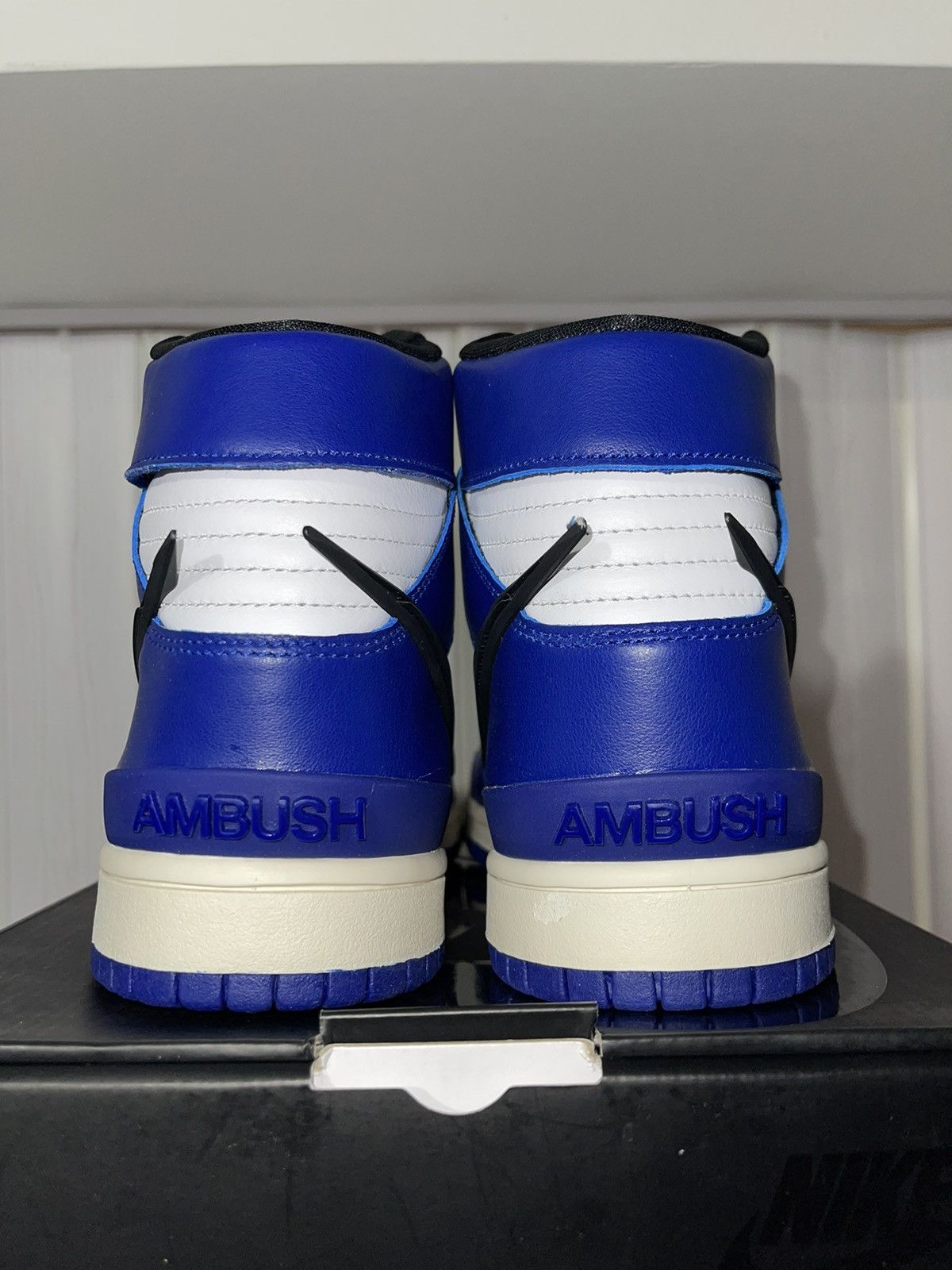 Ambush Design × Nike Nike Dunk High AMBUSH Deep Royal Size US 10.5 / EU 43-44 - 7 Thumbnail