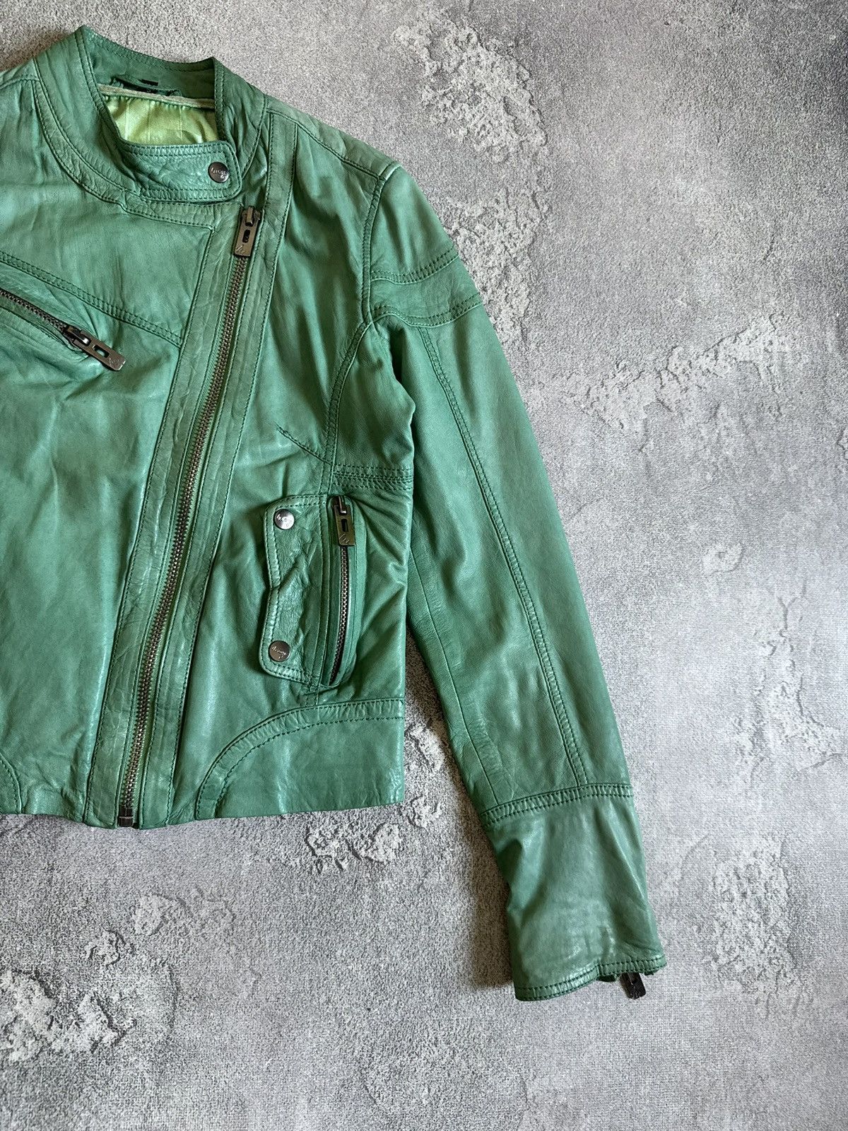 Leather 90s Retro S/size leather biker zip jacket Avantgarde Y2K Size S / US 4 / IT 40 - 11 Thumbnail