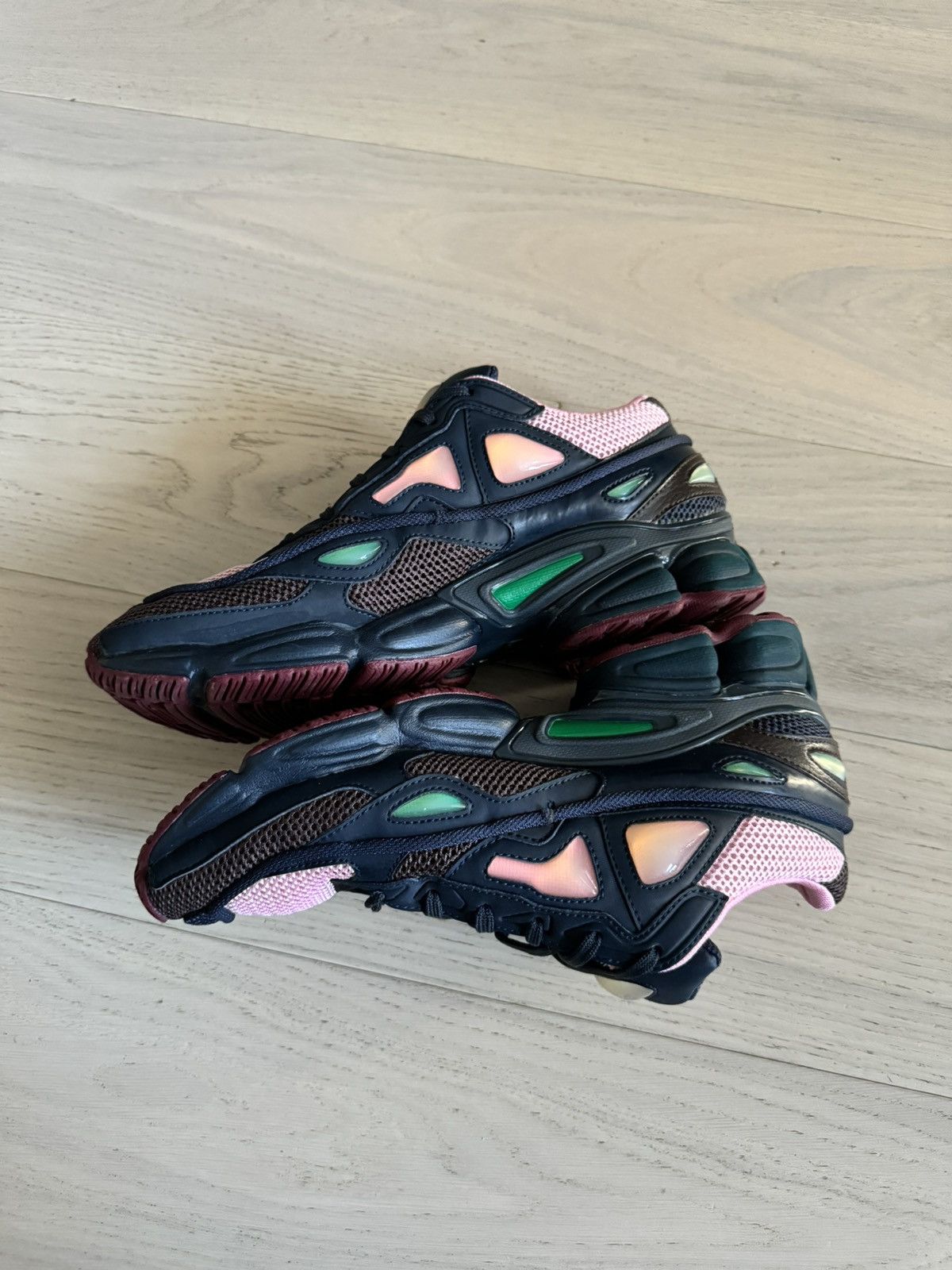 Adidas × Raf Simons Adidas X Raf Simons Pink Ozweego 2 Runner Size US 9.5 / EU 42-43 - 4 Thumbnail