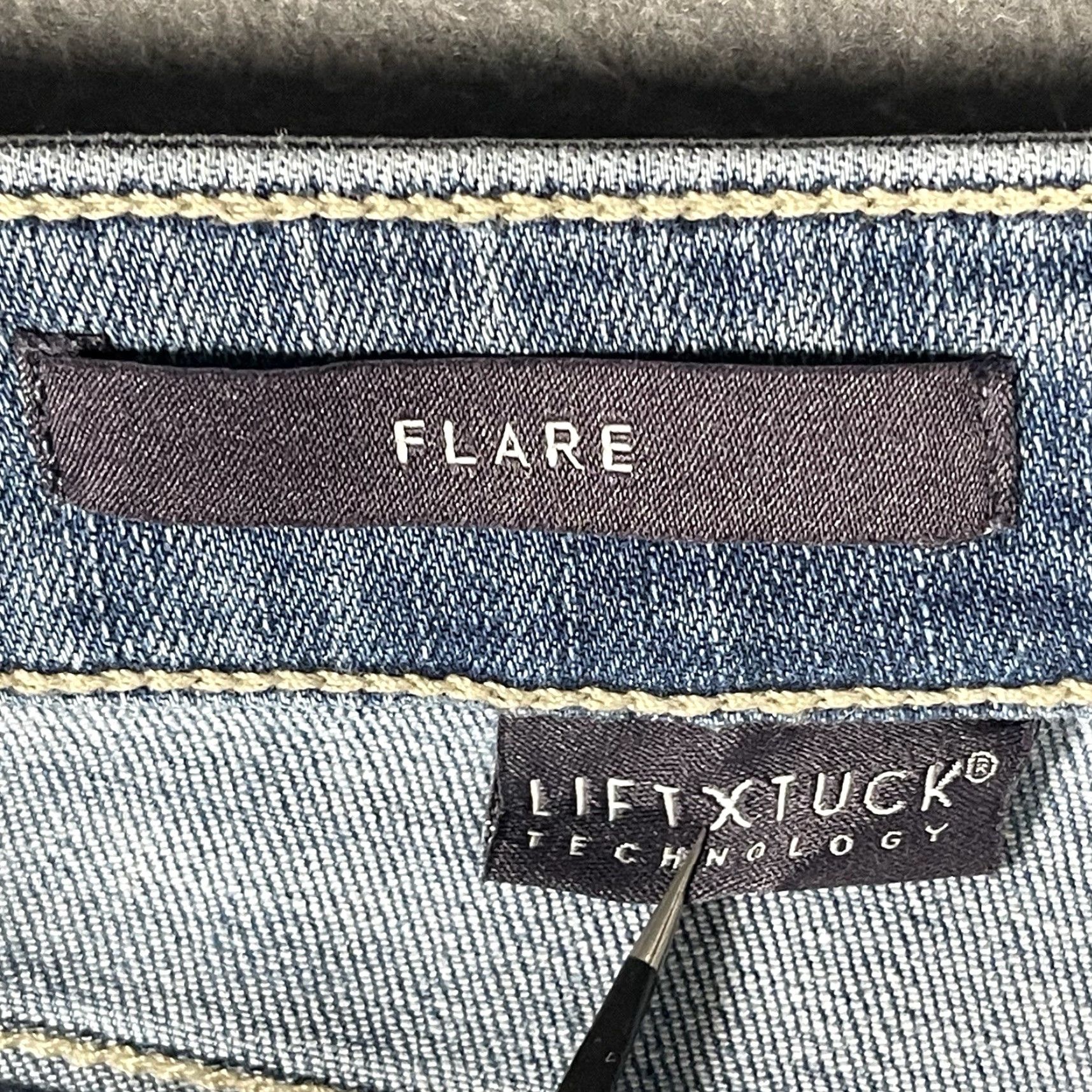 NYDJ NYDJ Jeans Flared Light Wash Size 14 Lift Tuck Technology Afterglow Cotton Blend Women Light blue Size 36" / US 14 / IT 50 - 6 Thumbnail