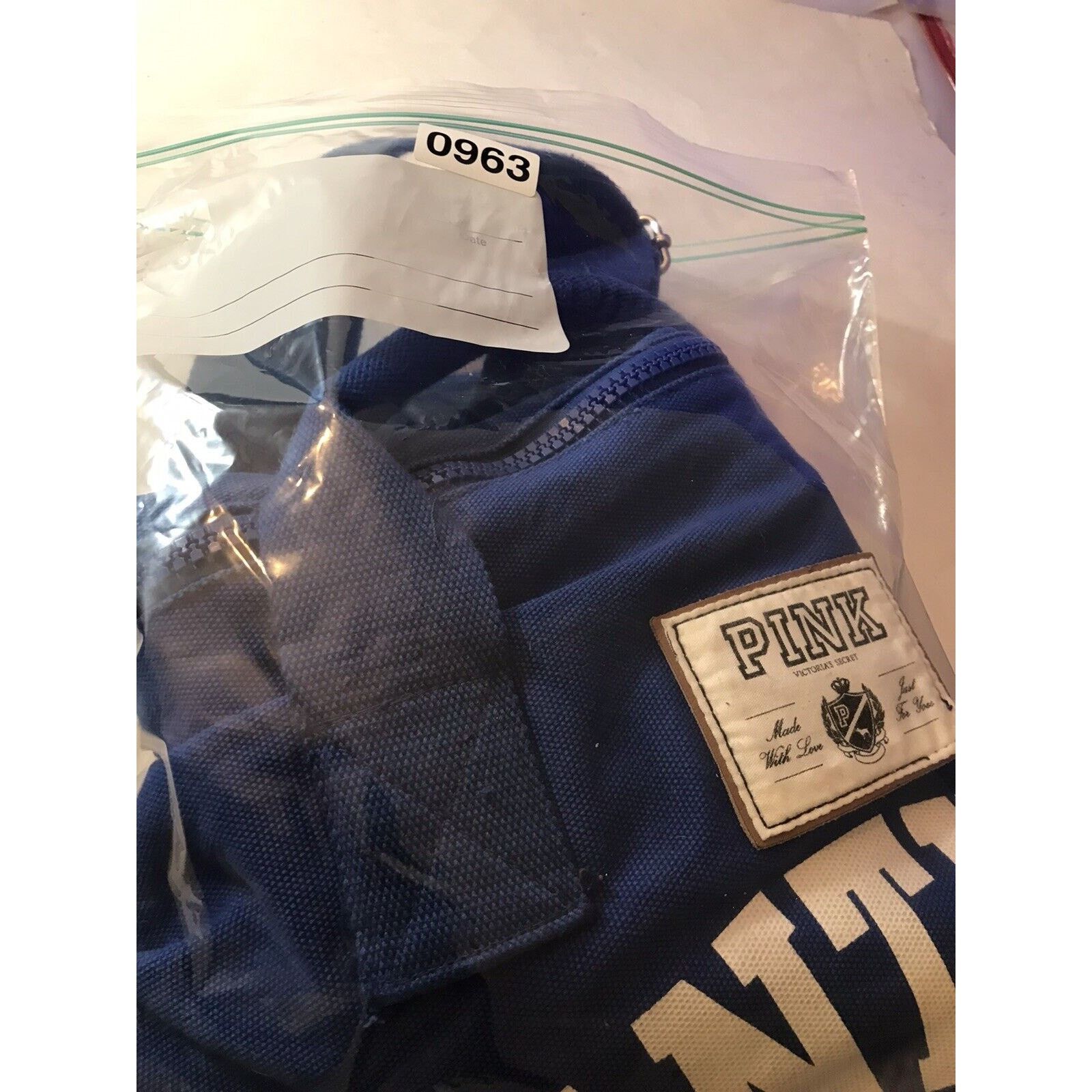 Victoria's Secret PINK Victorias Secret Kentucky Wildcats Sports Travel Bag Size ONE SIZE - 8 Thumbnail
