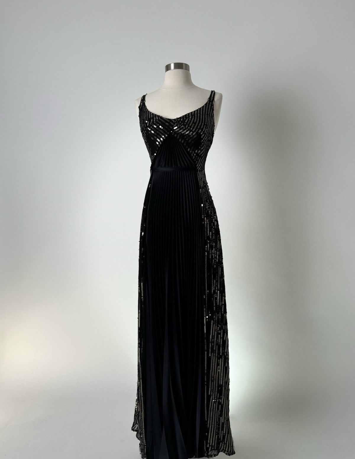 Other Brand New US 6 Safiyaa Evening Maxi Dress in Black Color Size M / US 6-8 / IT 42-44 - 2 Thumbnail