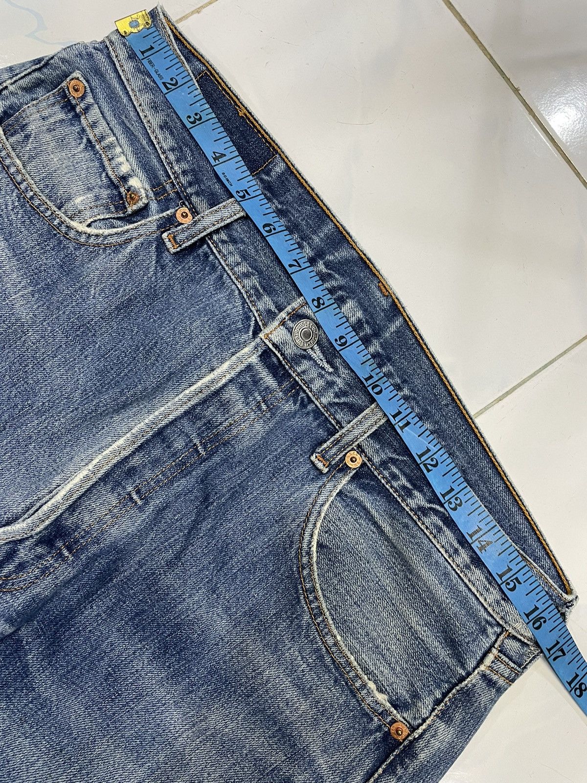 Levi's Vintage Levi’s 501 Distressed Jeans Size US 32 / EU 48 - 9 Thumbnail