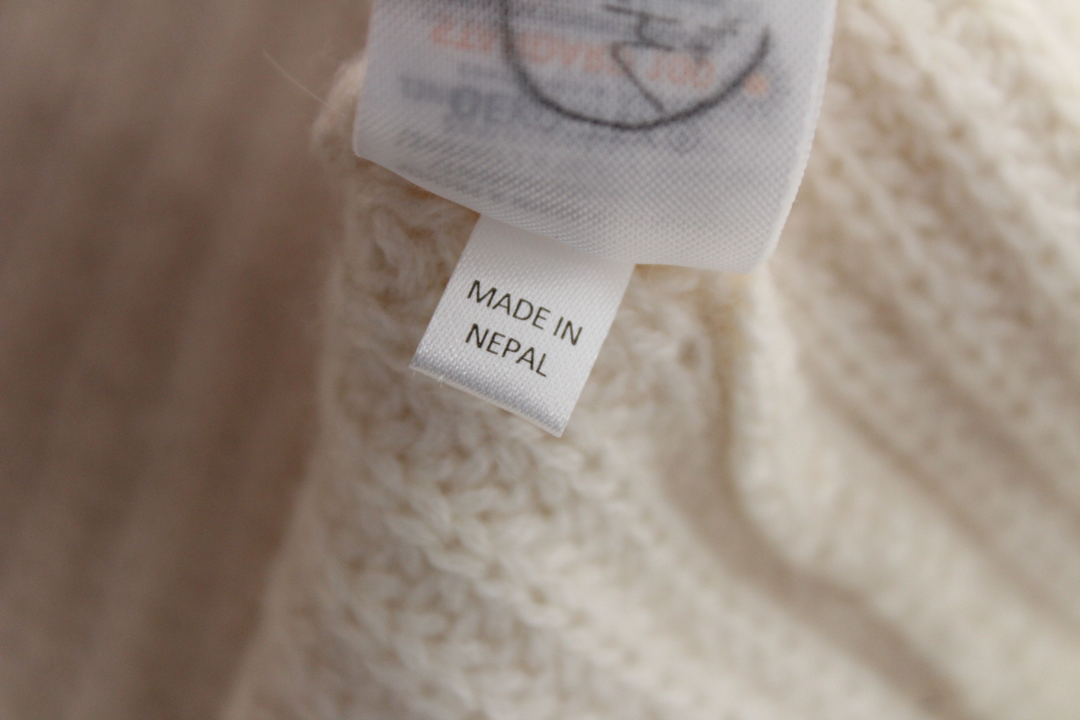 Other Max & Moi Paris 100% Cashmere Lace-Up Sweater Dress Size M / US 6-8 / IT 42-44 - 13 Thumbnail