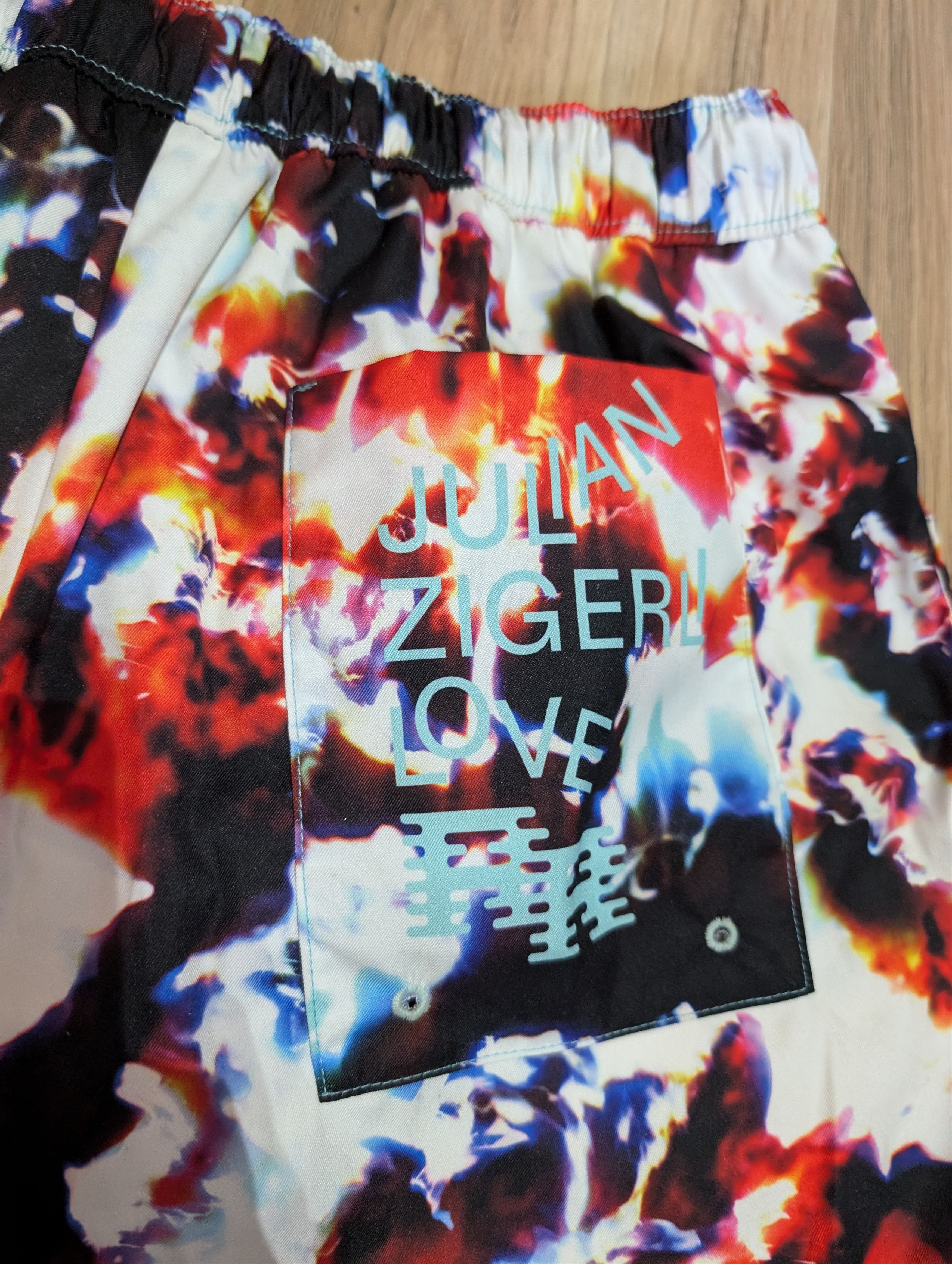 Designer × Julian Zigerli Mens Julian Zigerli Swim Shorts Size XS Archive print Size US 28 / EU 44 - 5 Thumbnail