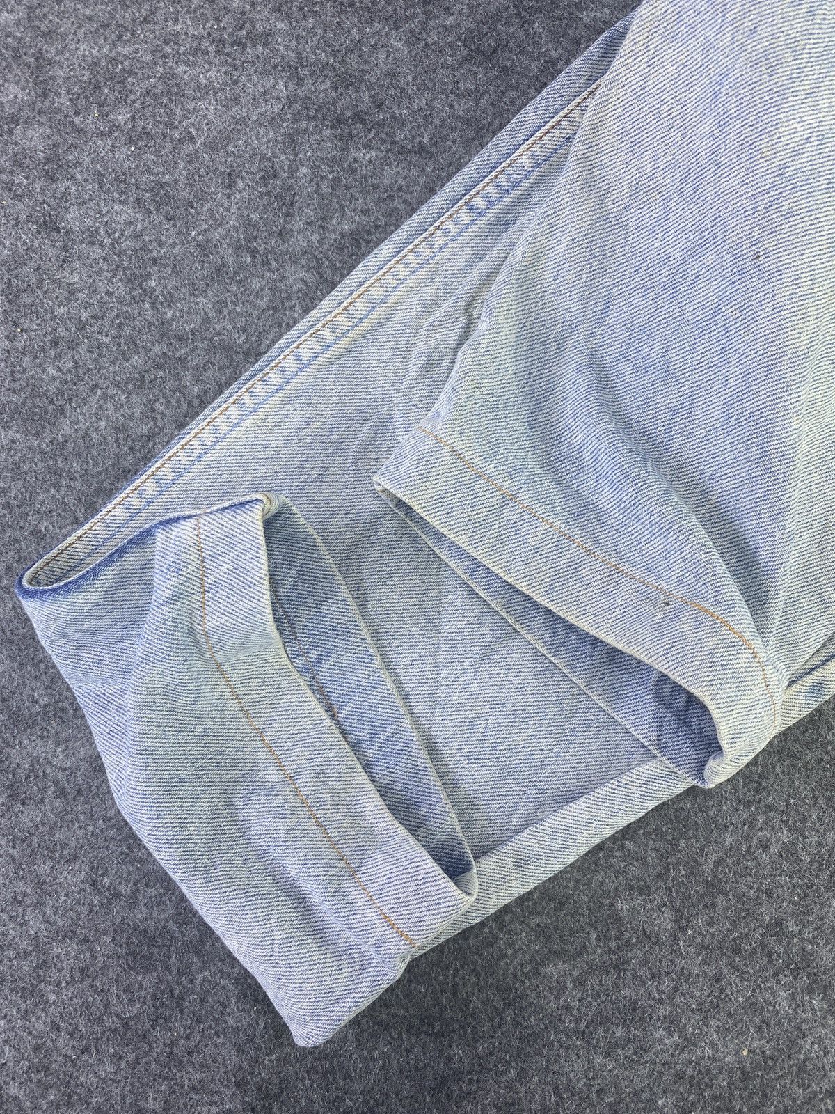 Levi's × Vintage 90s Levis vintage 514 Blue Wash Jeans - J926 Size US 26 / EU 42 - 10 Thumbnail