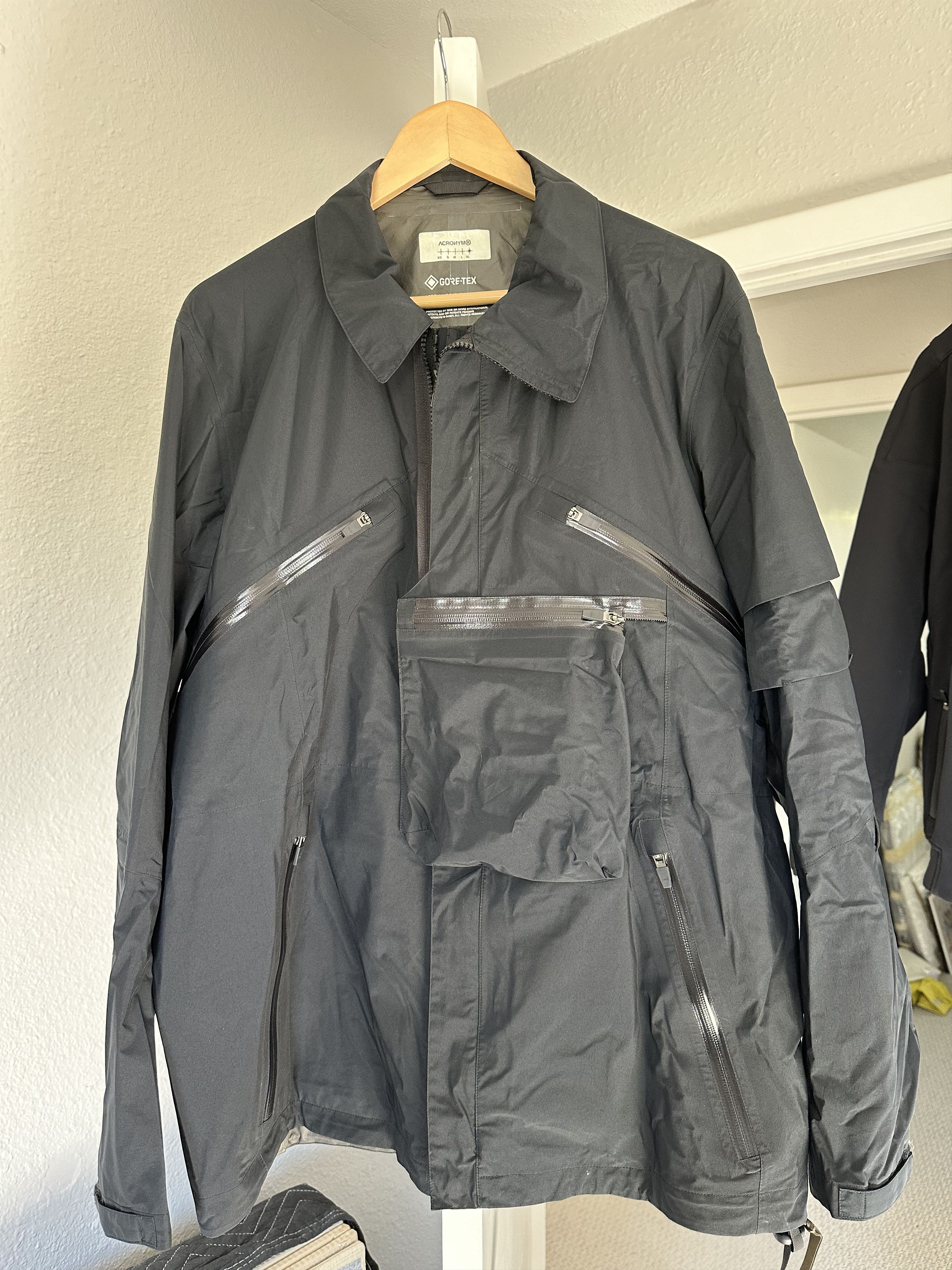 Acronym ACRONYM jacket J1A-GTKR-BKS | Grailed