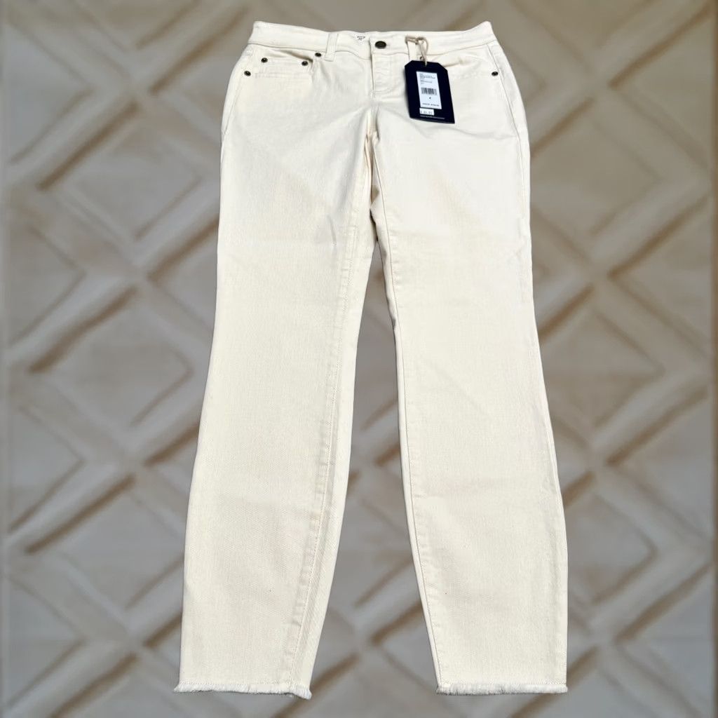 Vineyard Vines Vineyard Vines Skinny Jeans Women 4 Beige Raw Hem Mid Rise Denim NWT Marshmallow Size 27" / US 4 / IT 40 - 1 Thumbnail